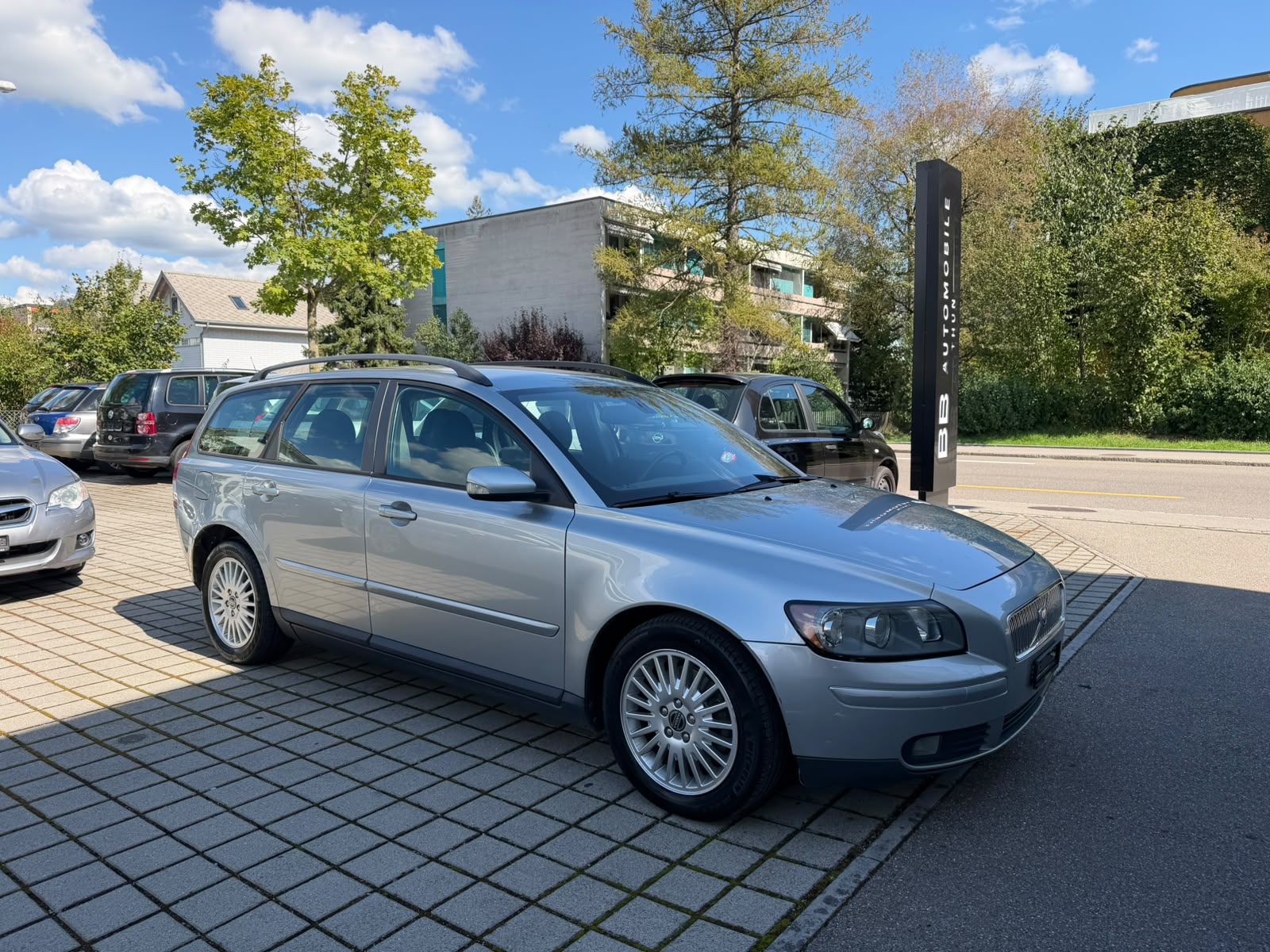 VOLVO V50 2.0D Momentum-image-5