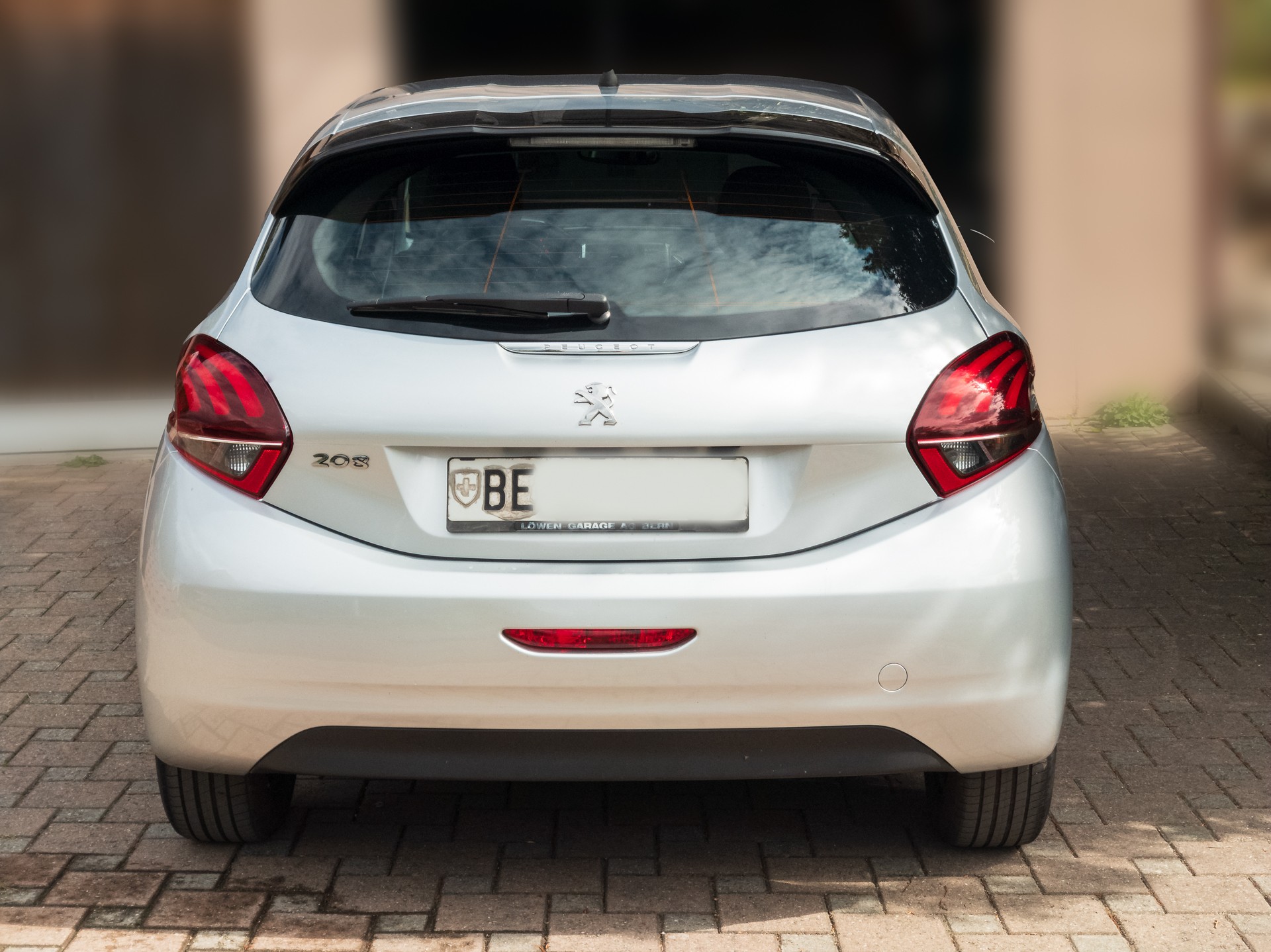 PEUGEOT 1.6 BlueHDI Active-image-3