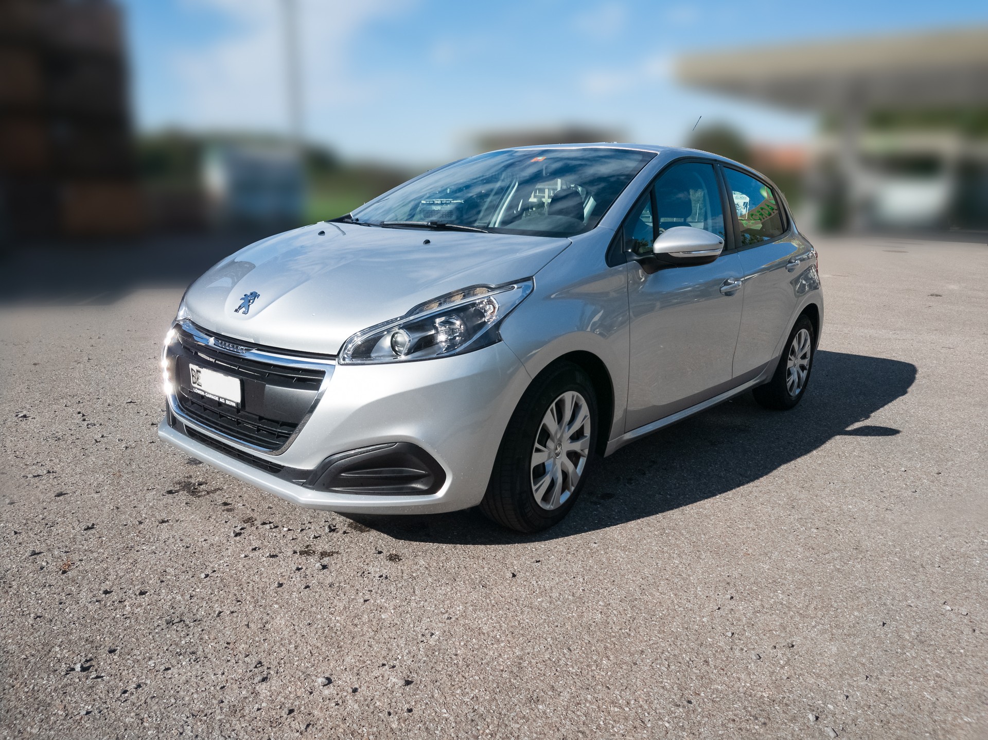 Car photo