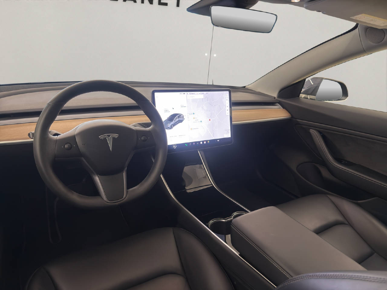 TESLA Model 3 Long Range D-image-6