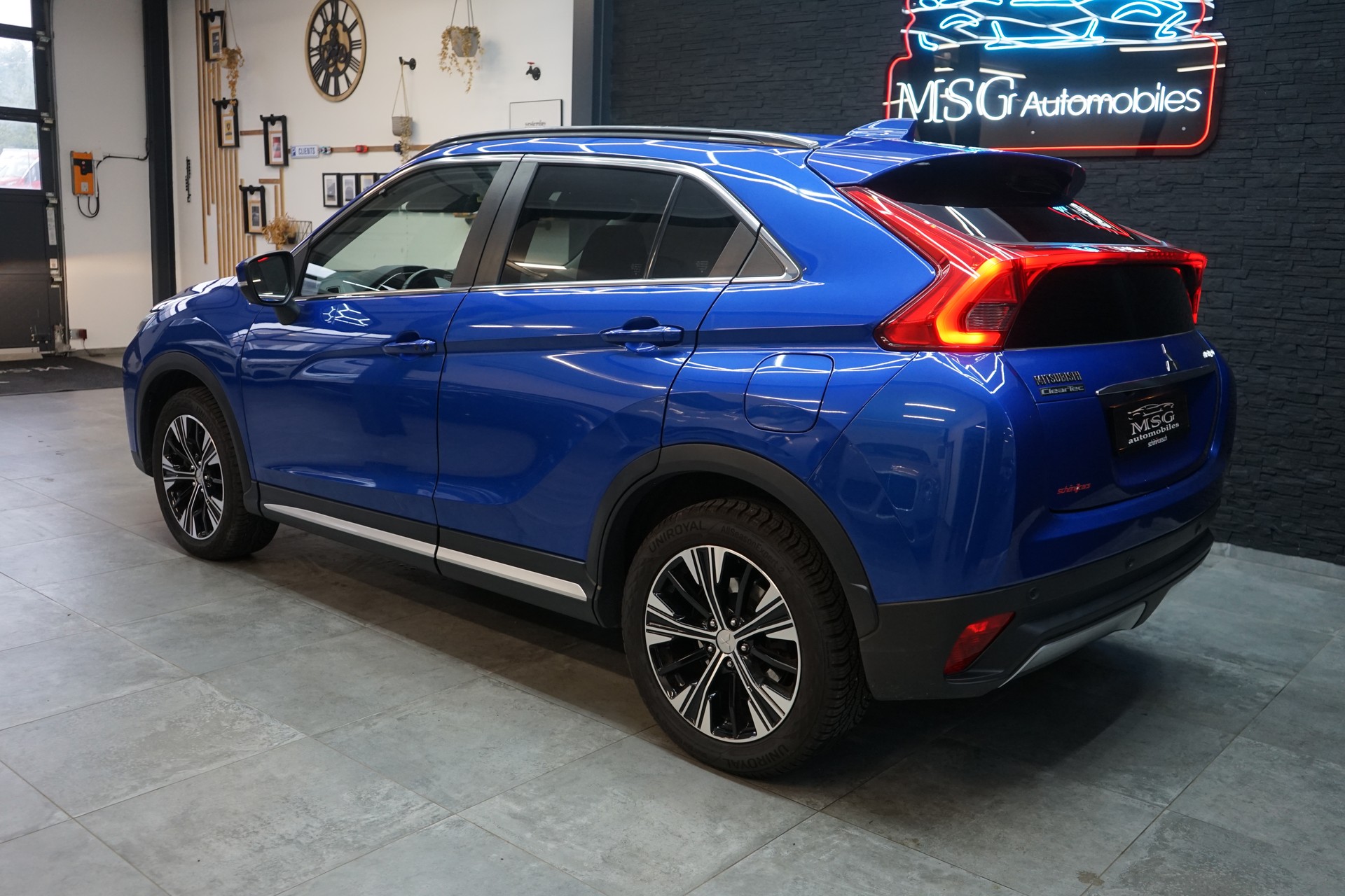 MITSUBISHI Eclipse Cross 1.5 T-Mivec Value 4WD CVT-image-2