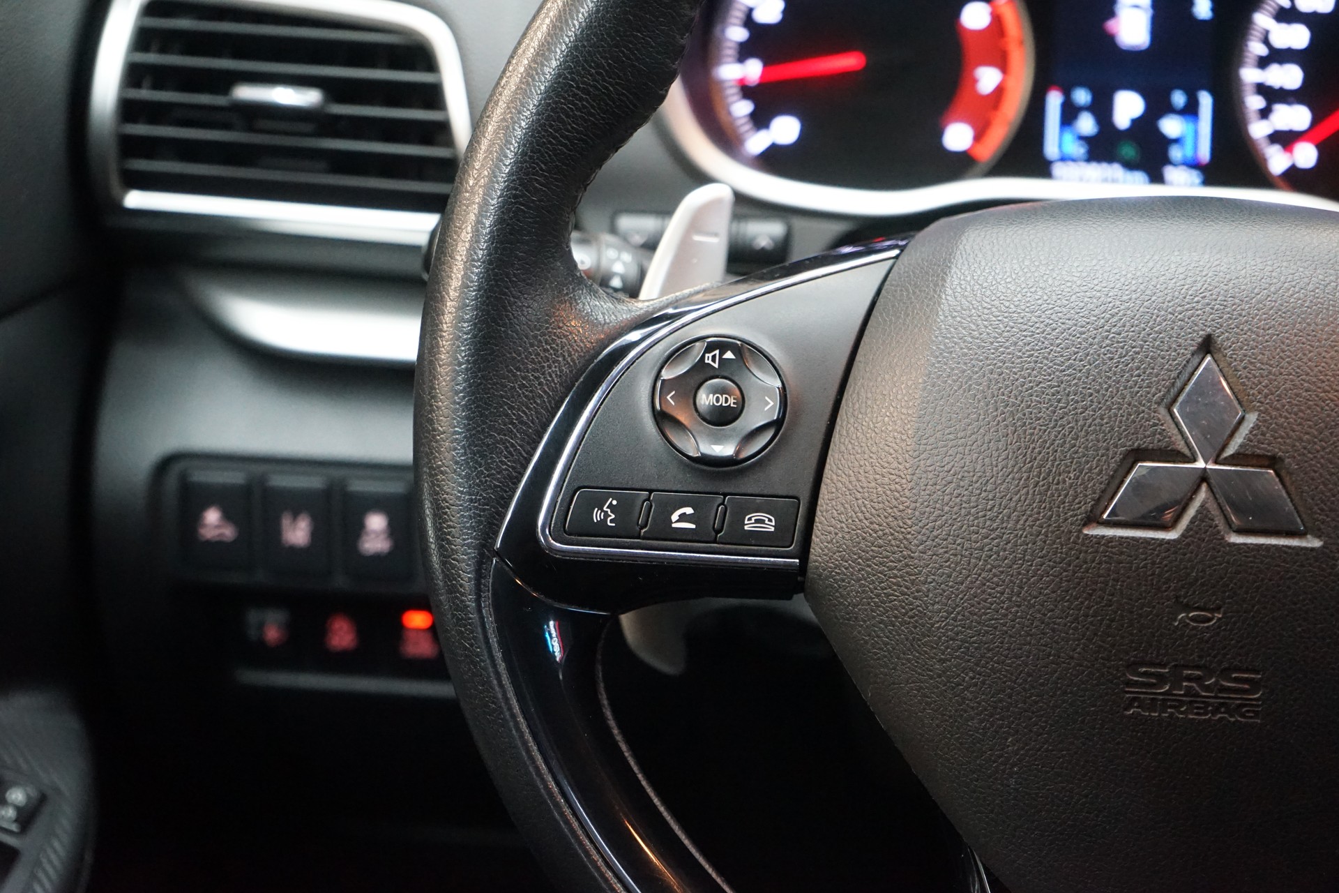 MITSUBISHI Eclipse Cross 1.5 T-Mivec Value 4WD CVT-image-8