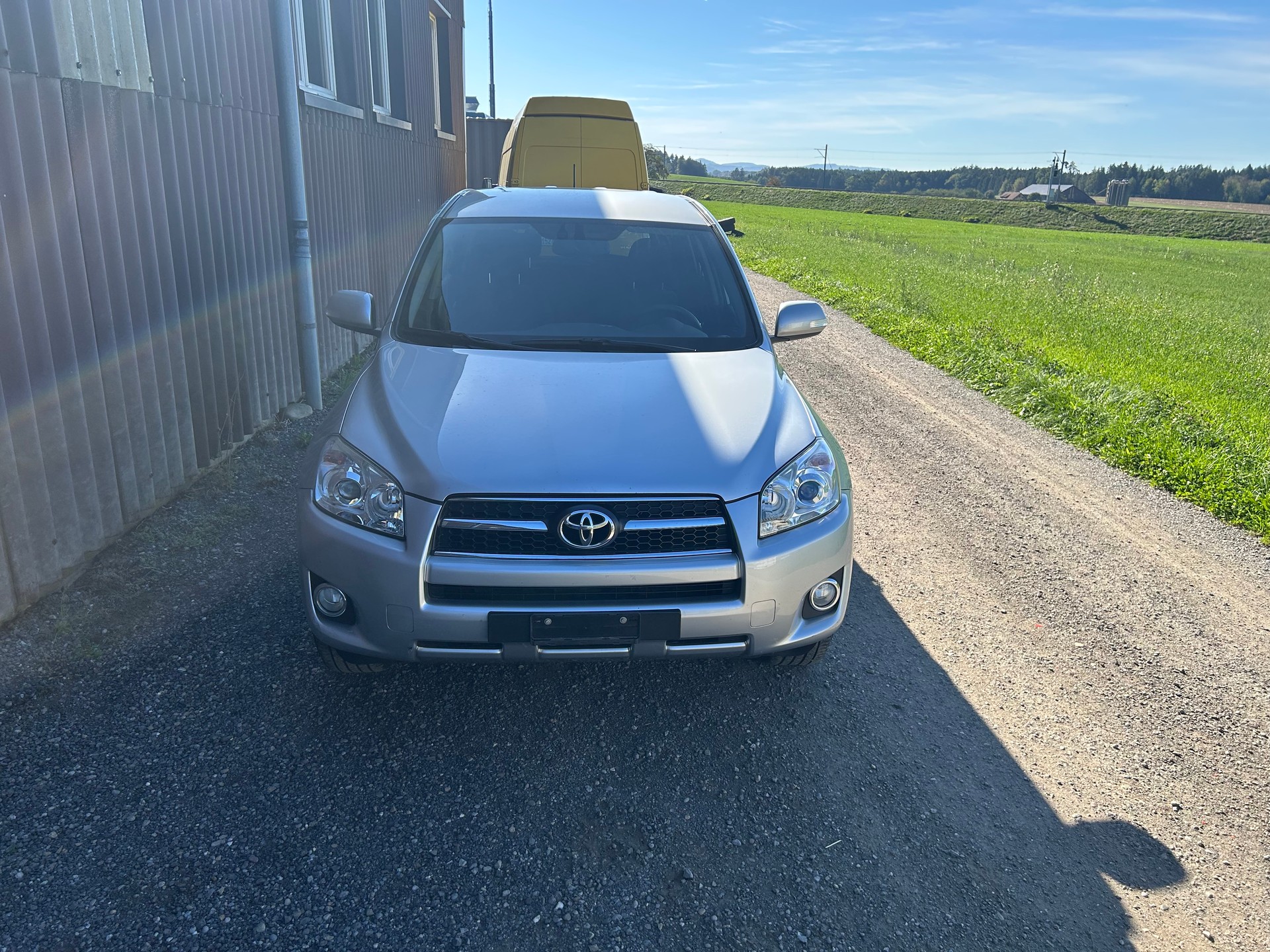 TOYOTA RAV-4 2.0 16V Linea Terra Multidrive mit MFK 10.10.2025-image-1