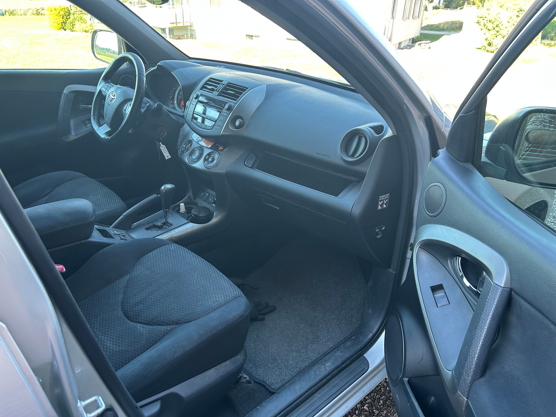 TOYOTA RAV-4 2.0 16V Linea Terra Multidrive mit MFK 10.10.2025-image-13