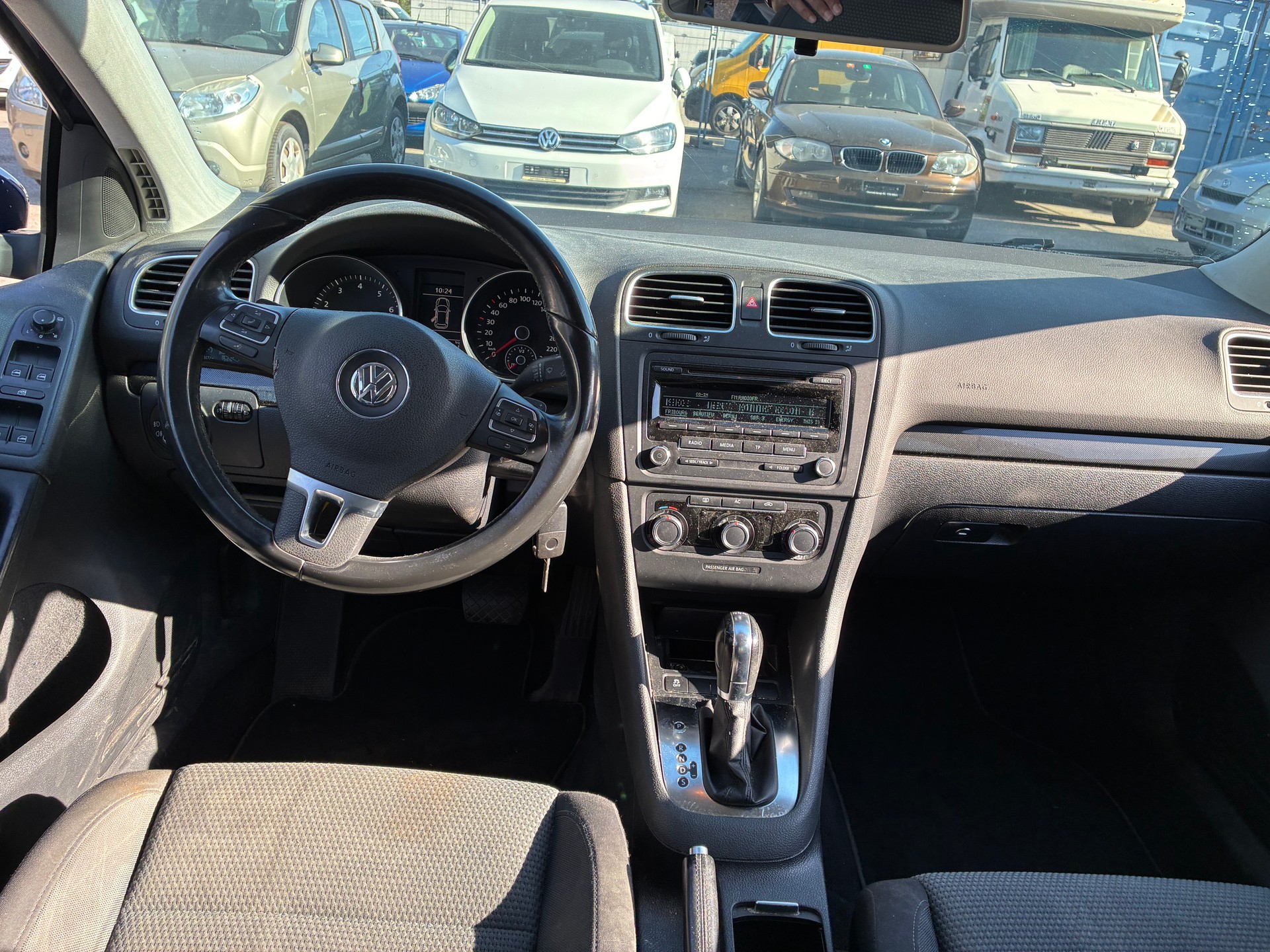 VW Golf 1.4 TSI Team DSG-image-6