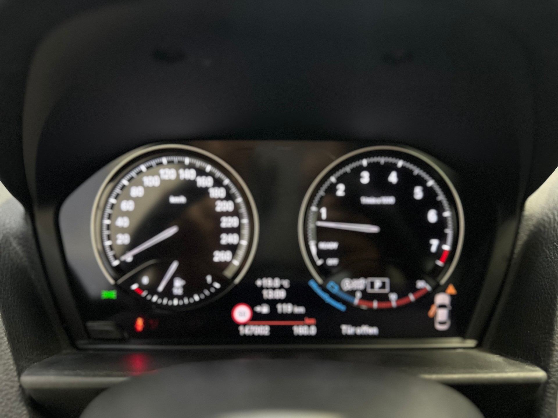 BMW M235i xDrive Steptronic-image-15