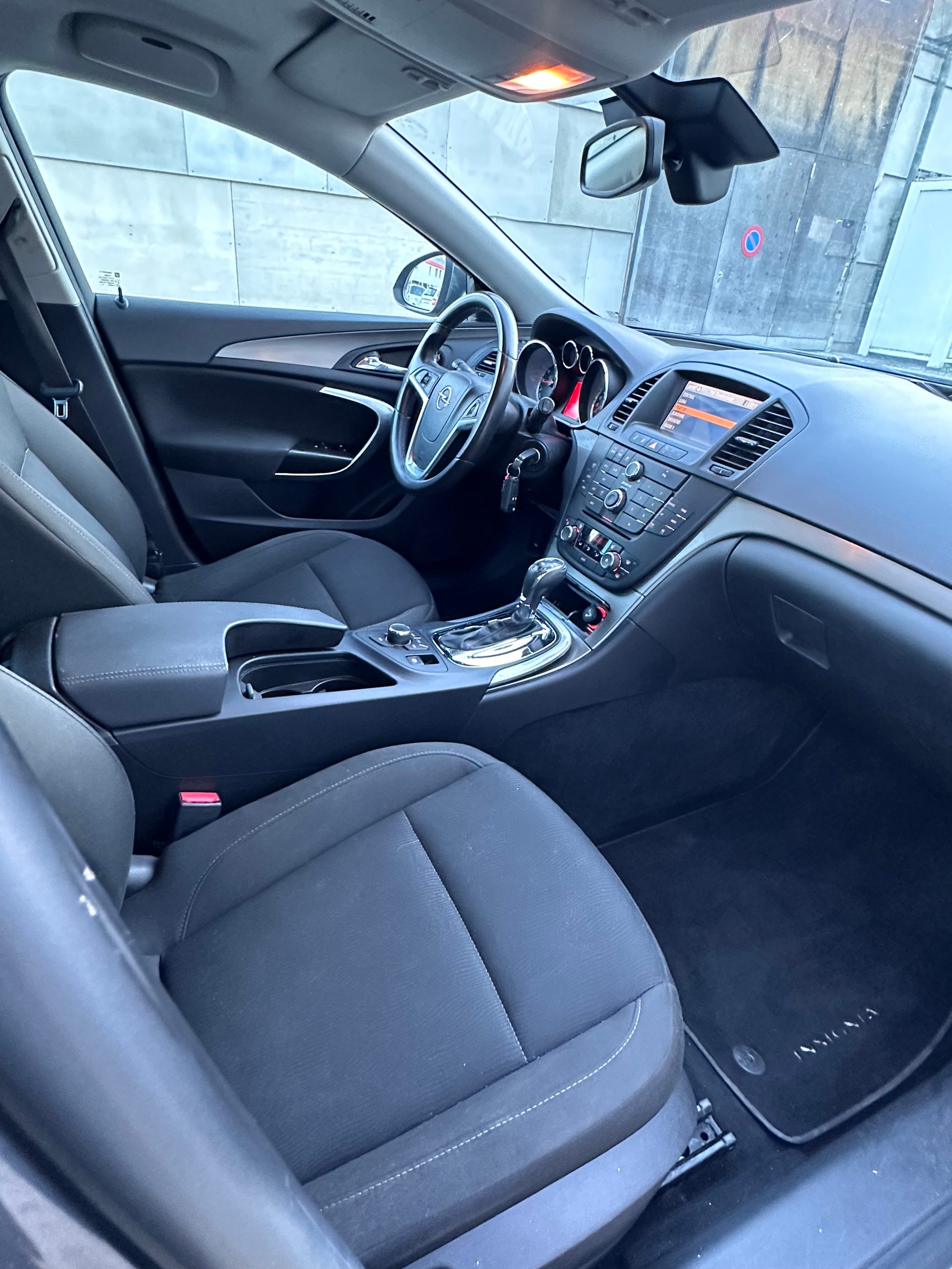 OPEL Insignia ST 2.0 Turbo Sport Edition 4WD Aut. Ab MFK, ab Service-image-8