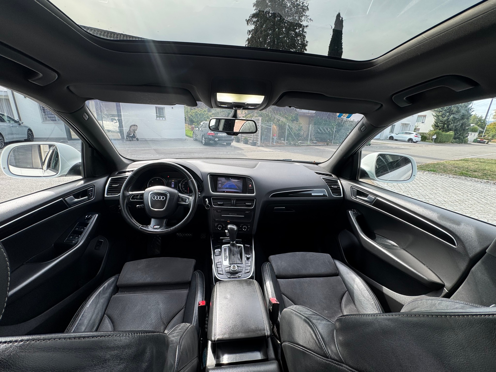 AUDI Q5 3.0 TDI quattro S-tronic-image-5
