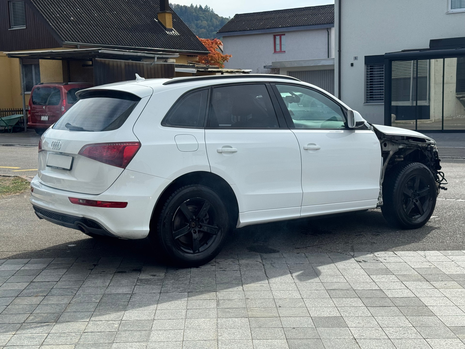 AUDI Q5 3.0 TDI quattro S-tronic-image-3