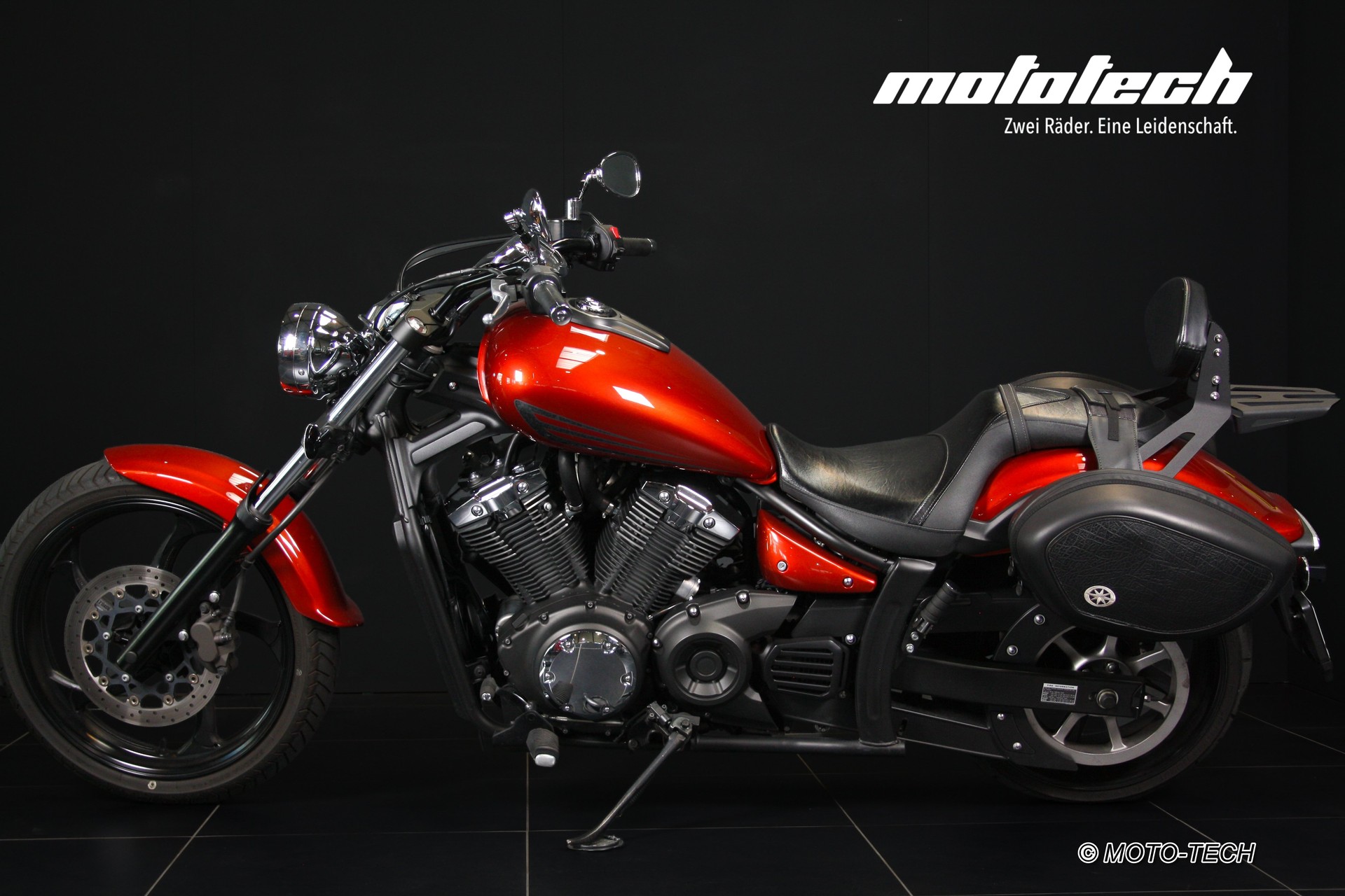 YAMAHA XVS 1300 Custom-image-4