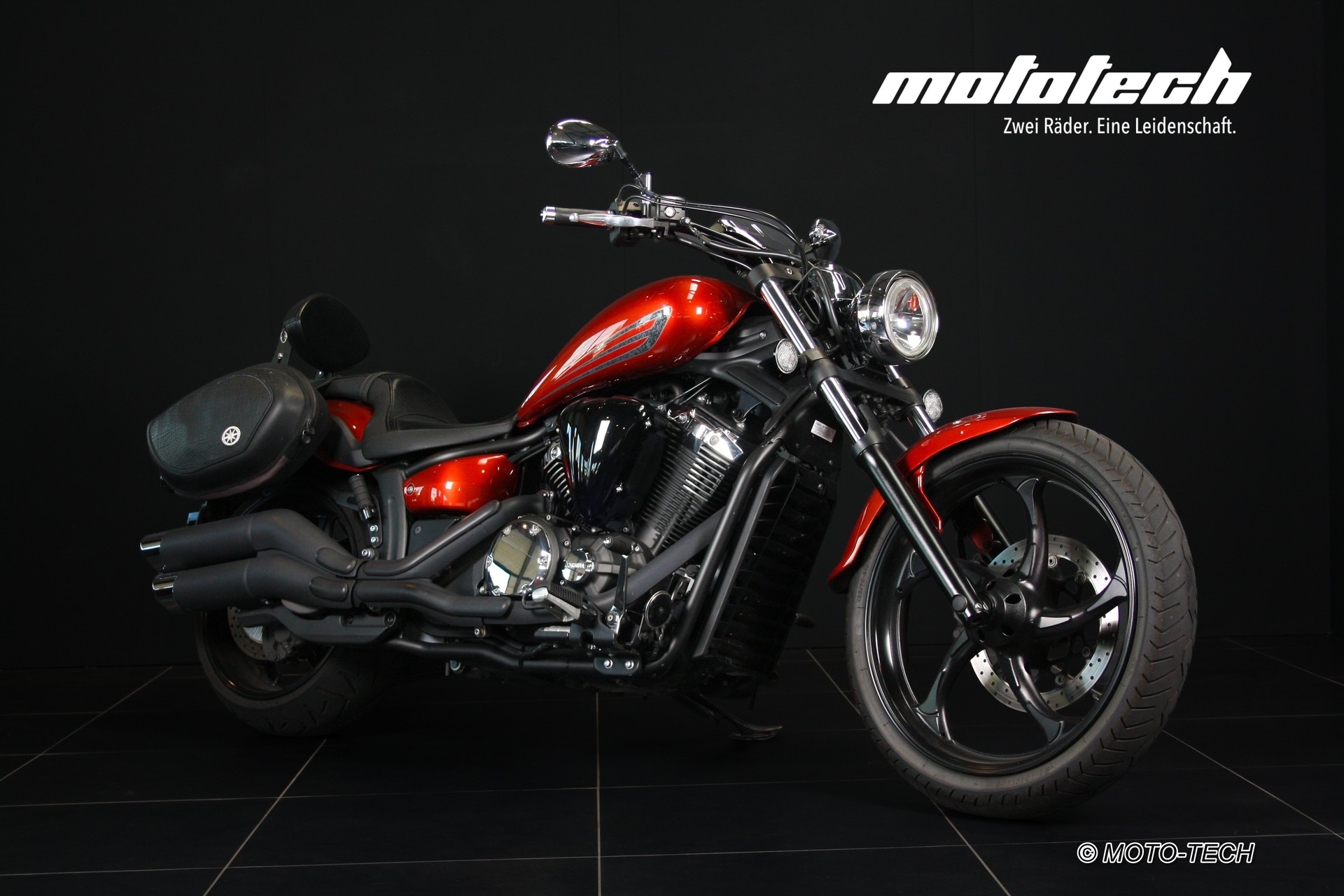 YAMAHA XVS 1300 Custom