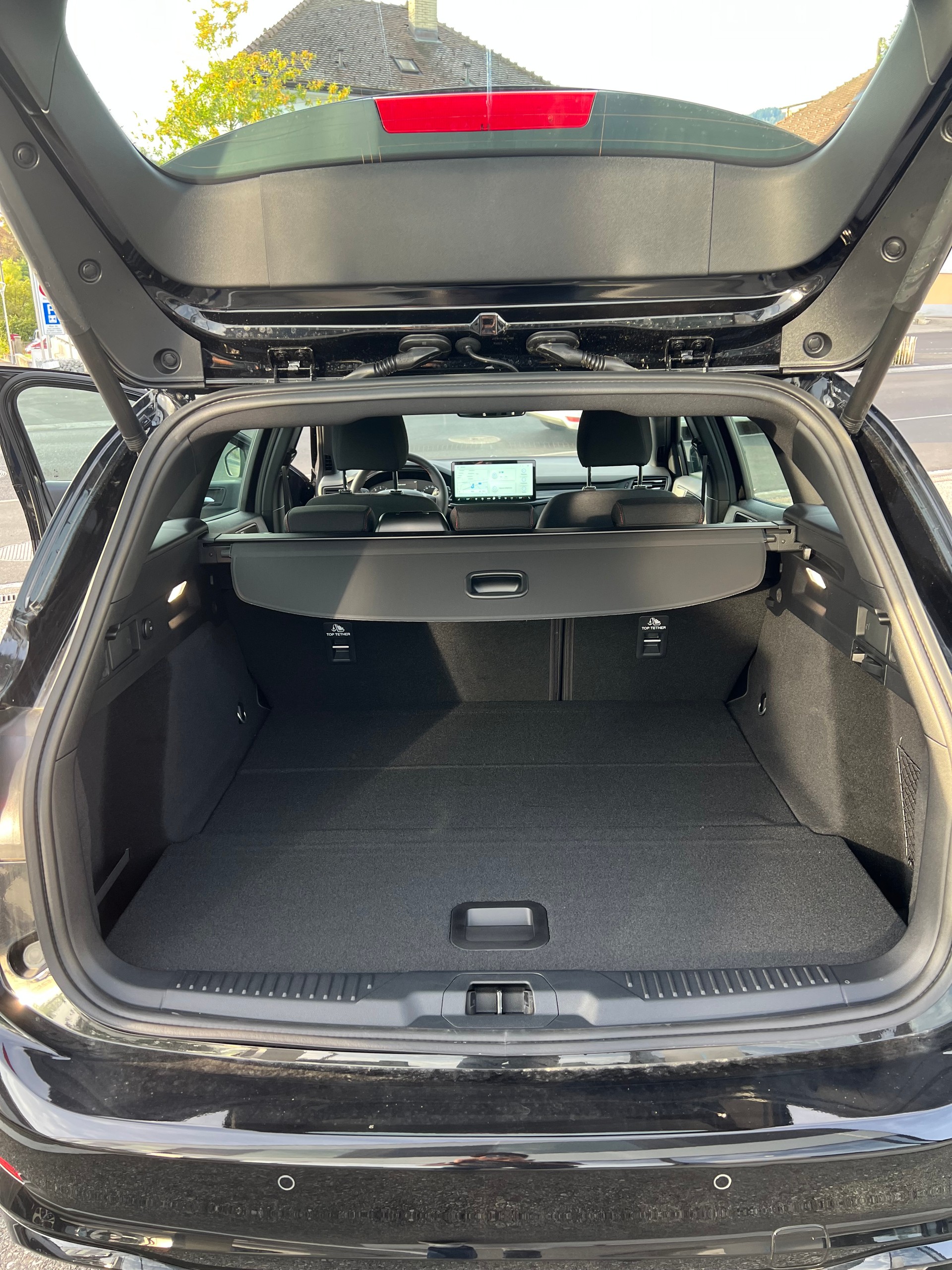 FORD Focus 1.0 MHEV ST-Line Automat-image-10