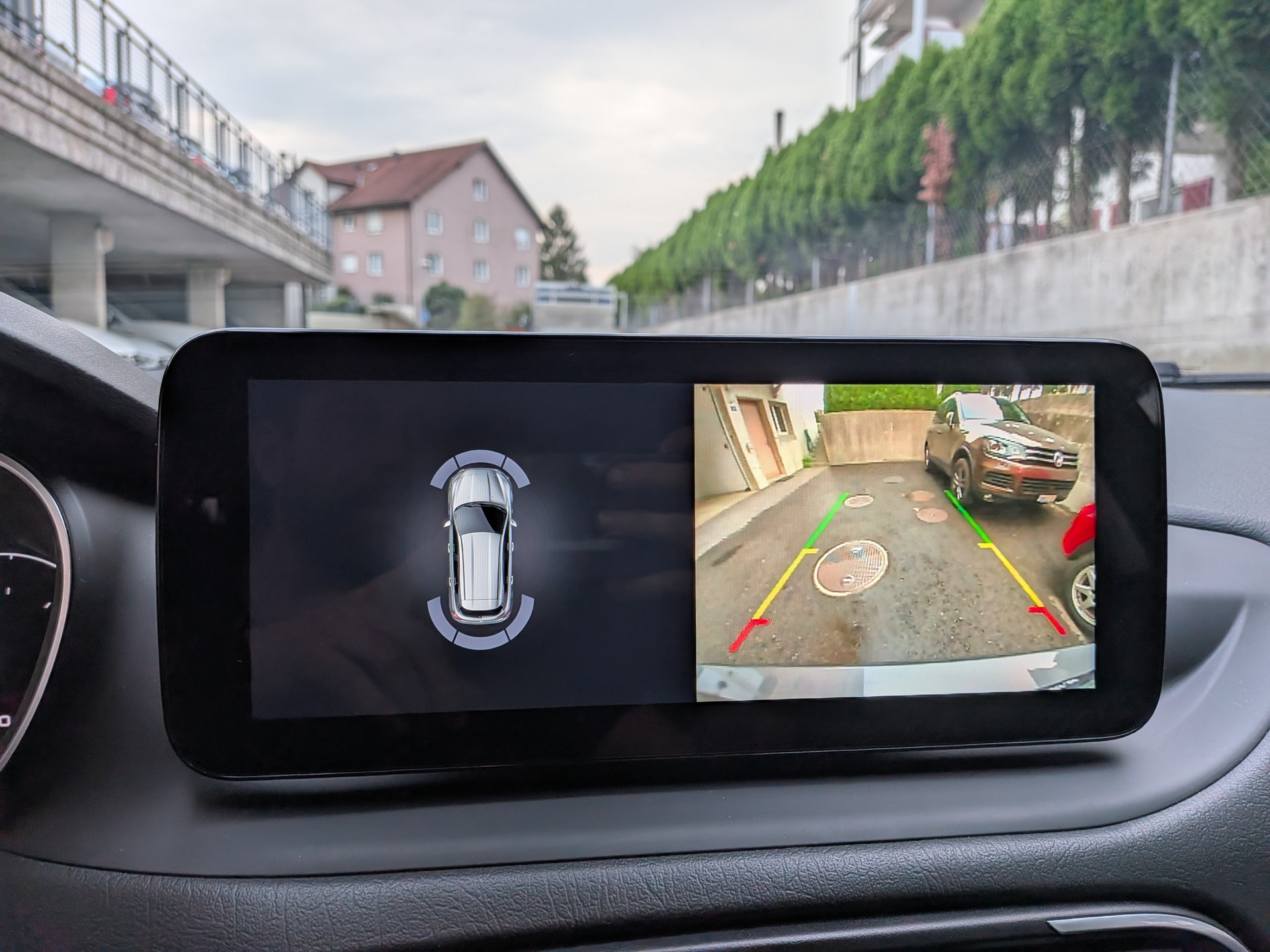 FIAT Tipo 1.5 Hybrid Station Wagon Swiss Edition-image-16