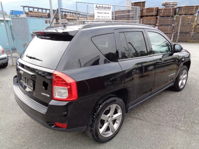 JEEP Compass 2.4 Limited CVT-image-3