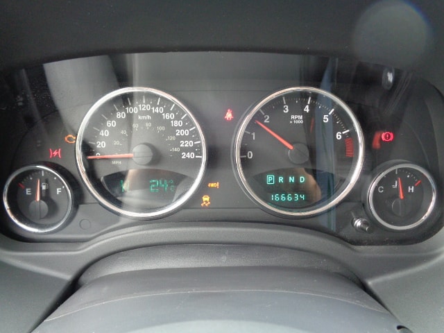 JEEP Compass 2.4 Limited CVT-image-10