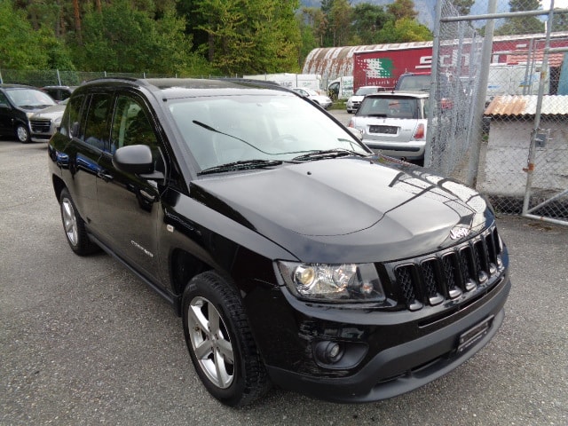 JEEP Compass 2.4 Limited CVT-image-2