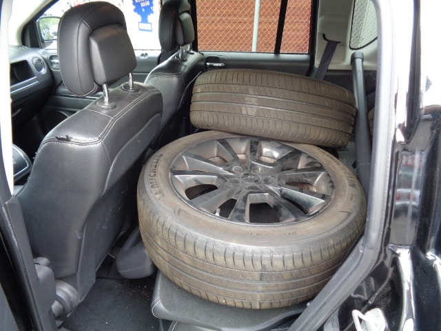 JEEP Compass 2.4 Limited CVT-image-5