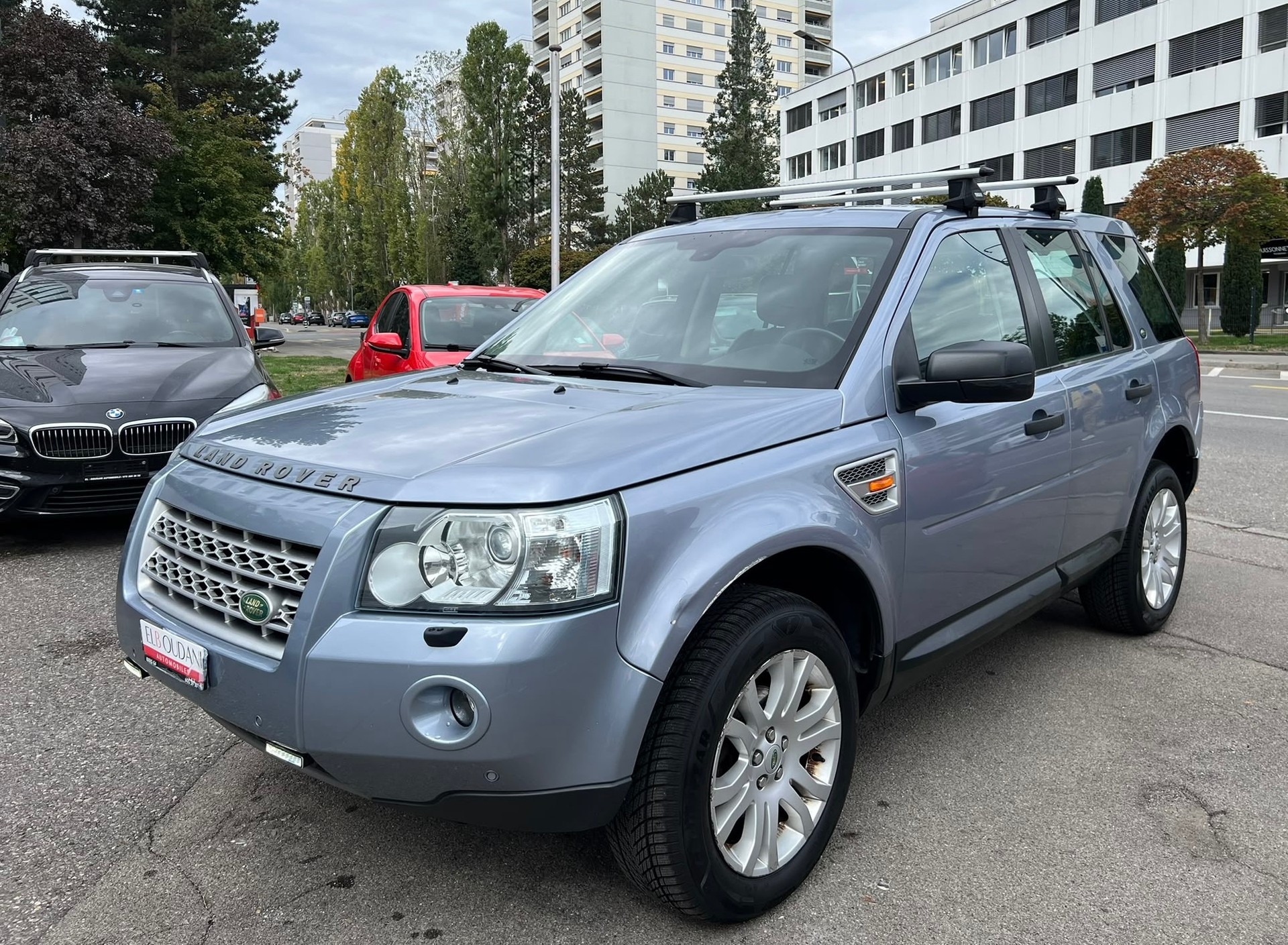 LAND ROVER Freelander 2.2 TD4 S Automatic-image-2
