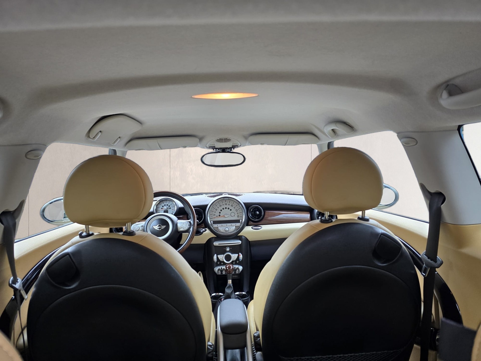 MINI Cooper S Steptronic-image-16