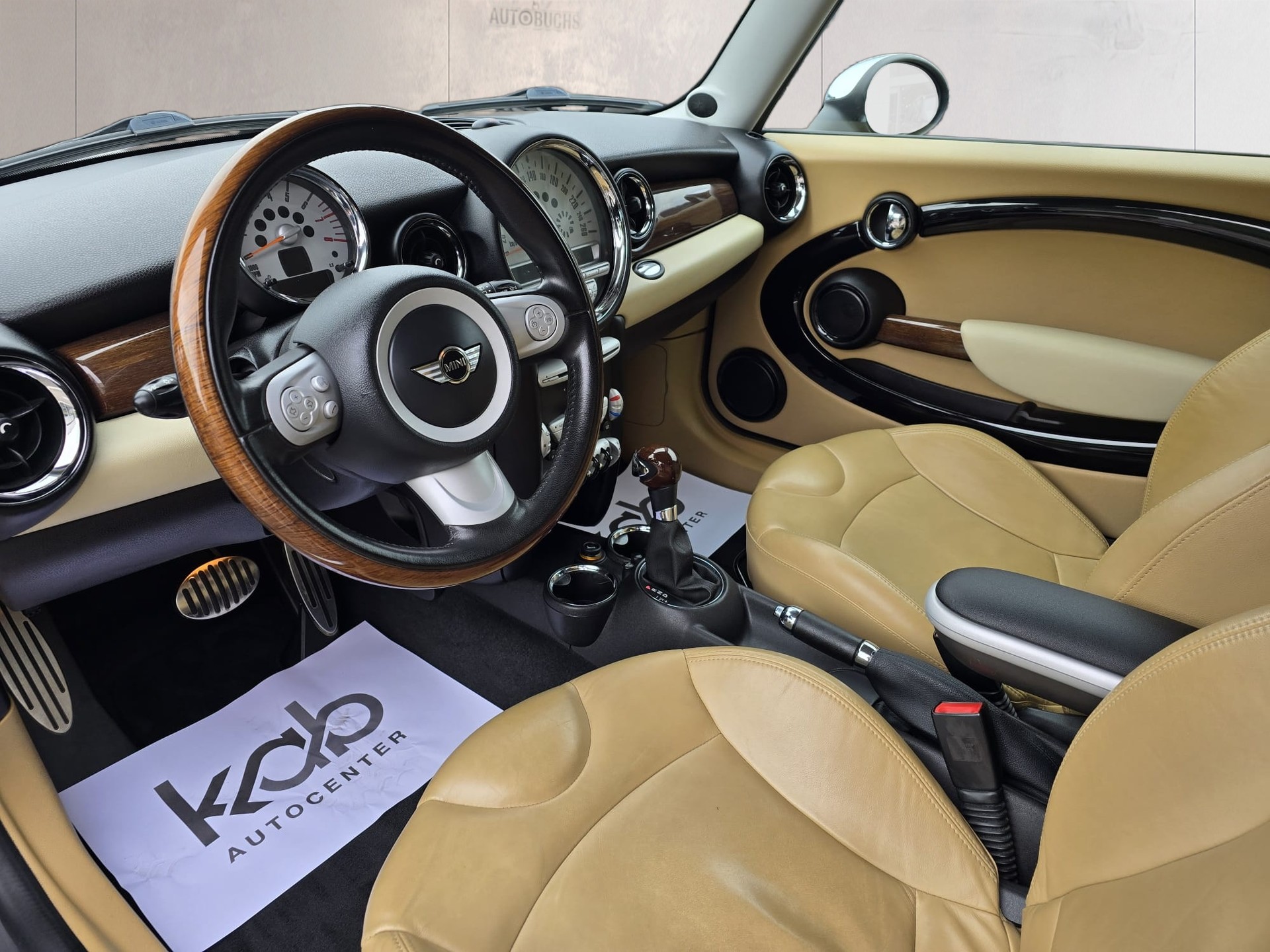 MINI Cooper S Steptronic-image-10