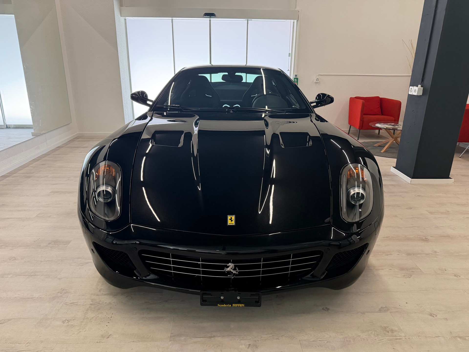 FERRARI 599 GTB-showroom-element-3