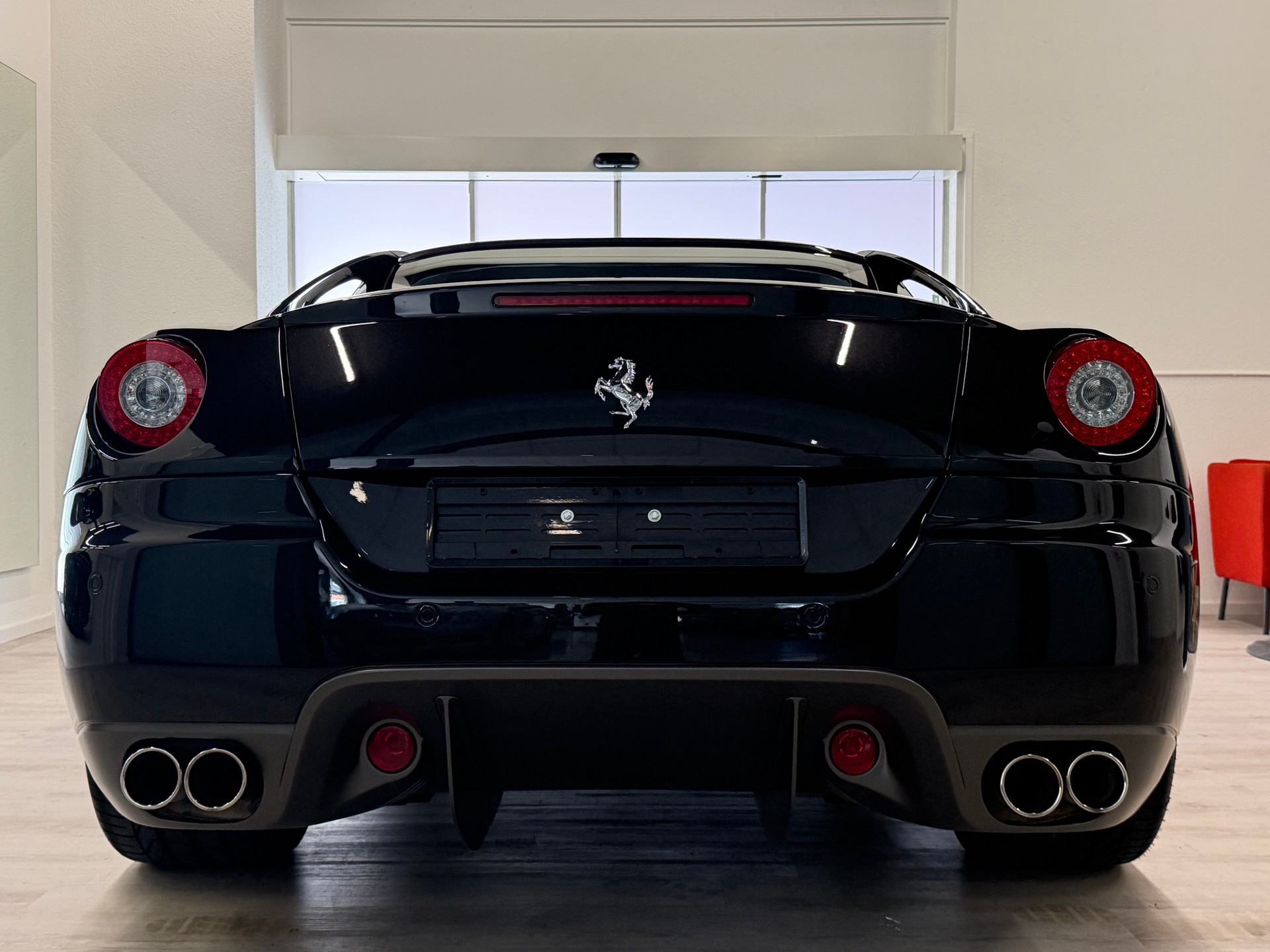 FERRARI 599 GTB-image-13