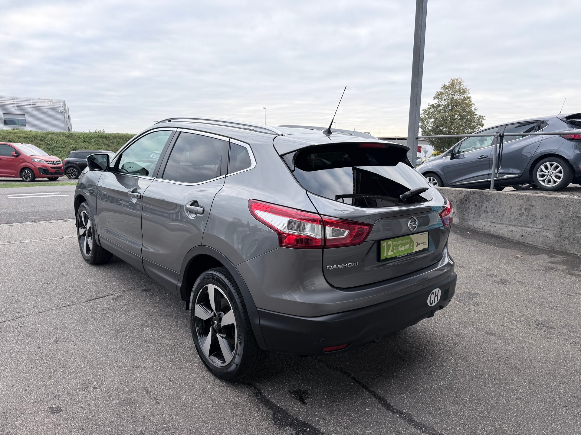 NISSAN Qashqai 1.2 DIG-T 360°-image-1
