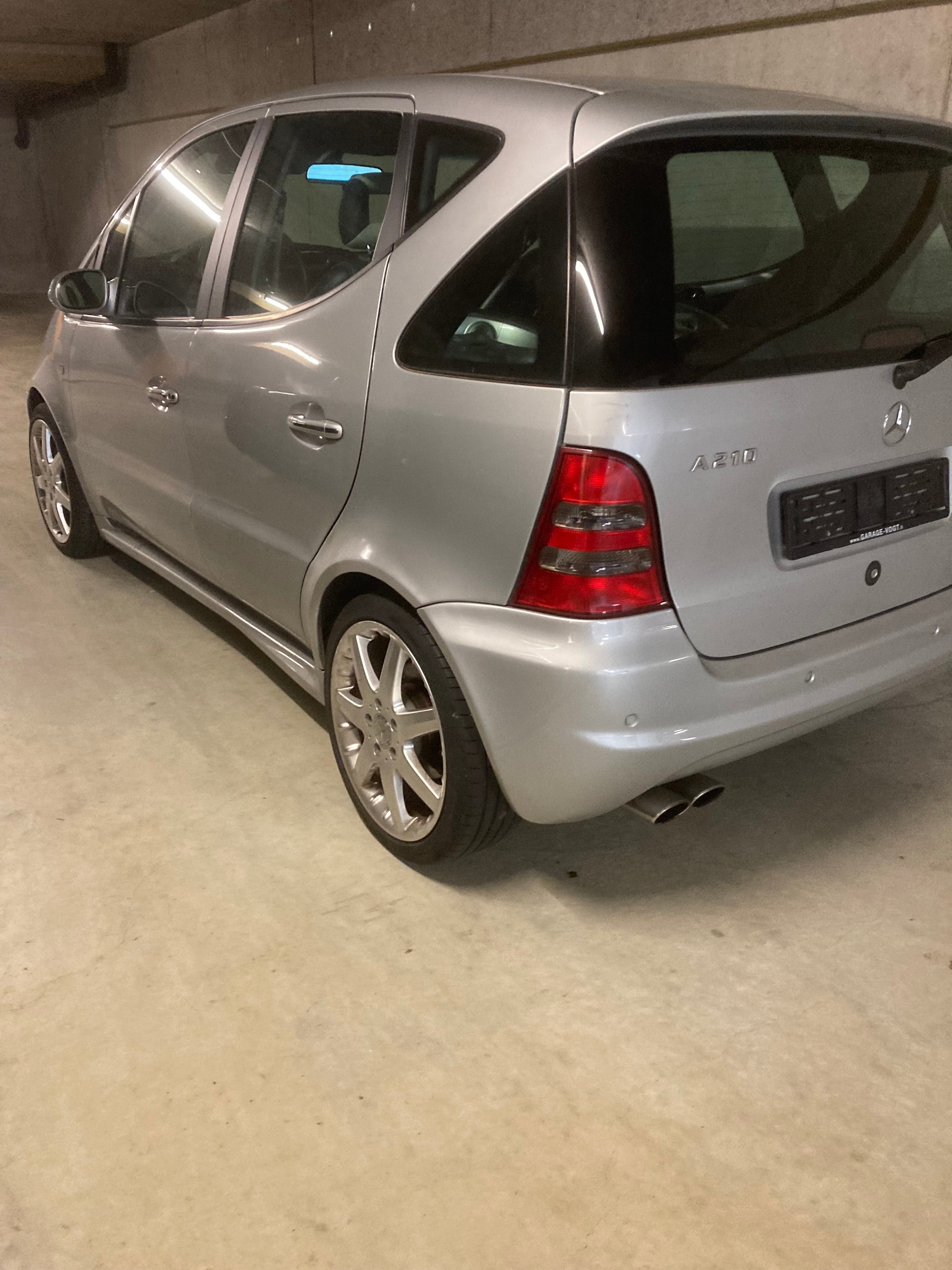 MERCEDES-BENZ A 210 Evolution-image-3
