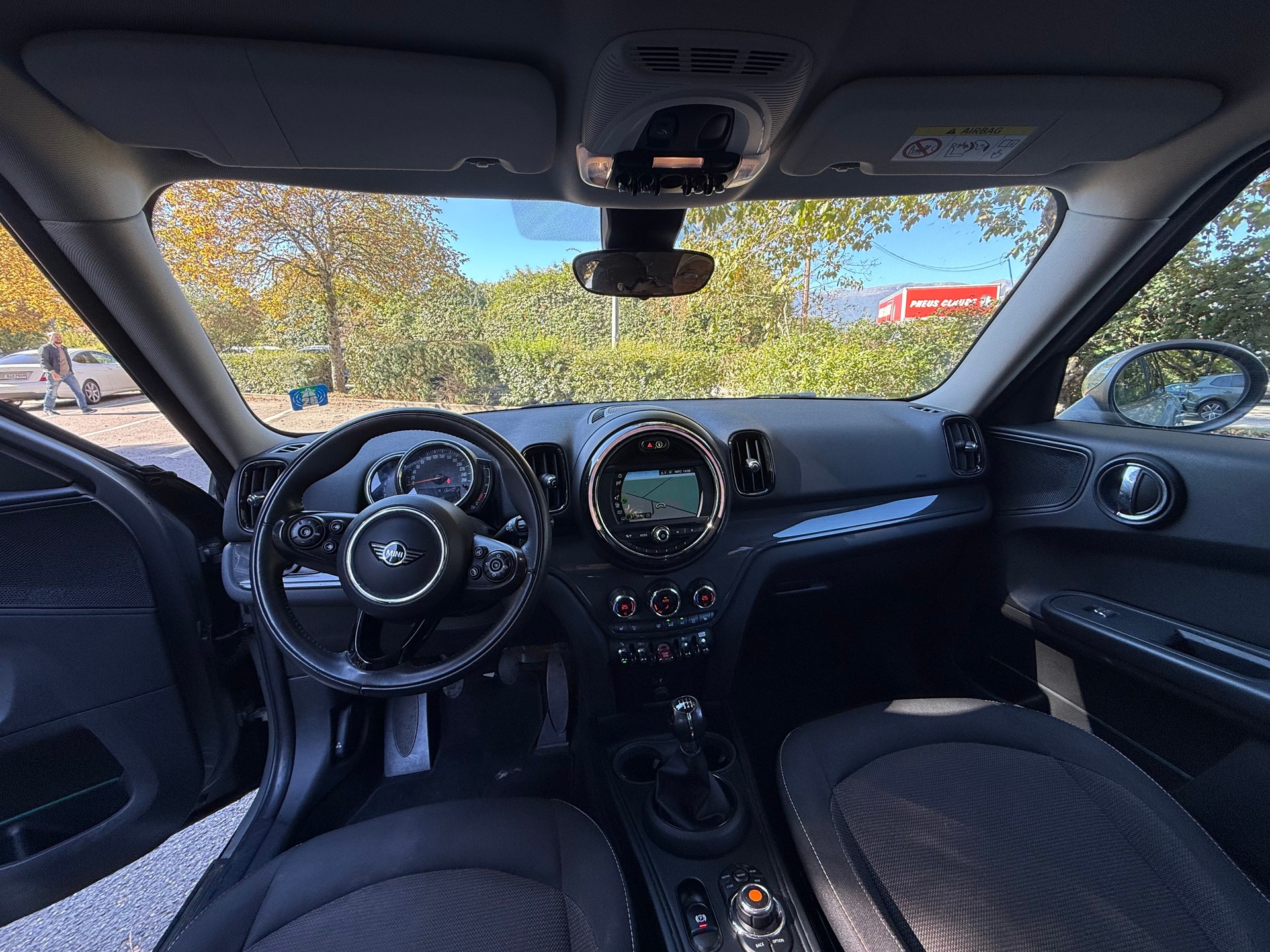 MINI Countryman Cooper D ALL4-image-12