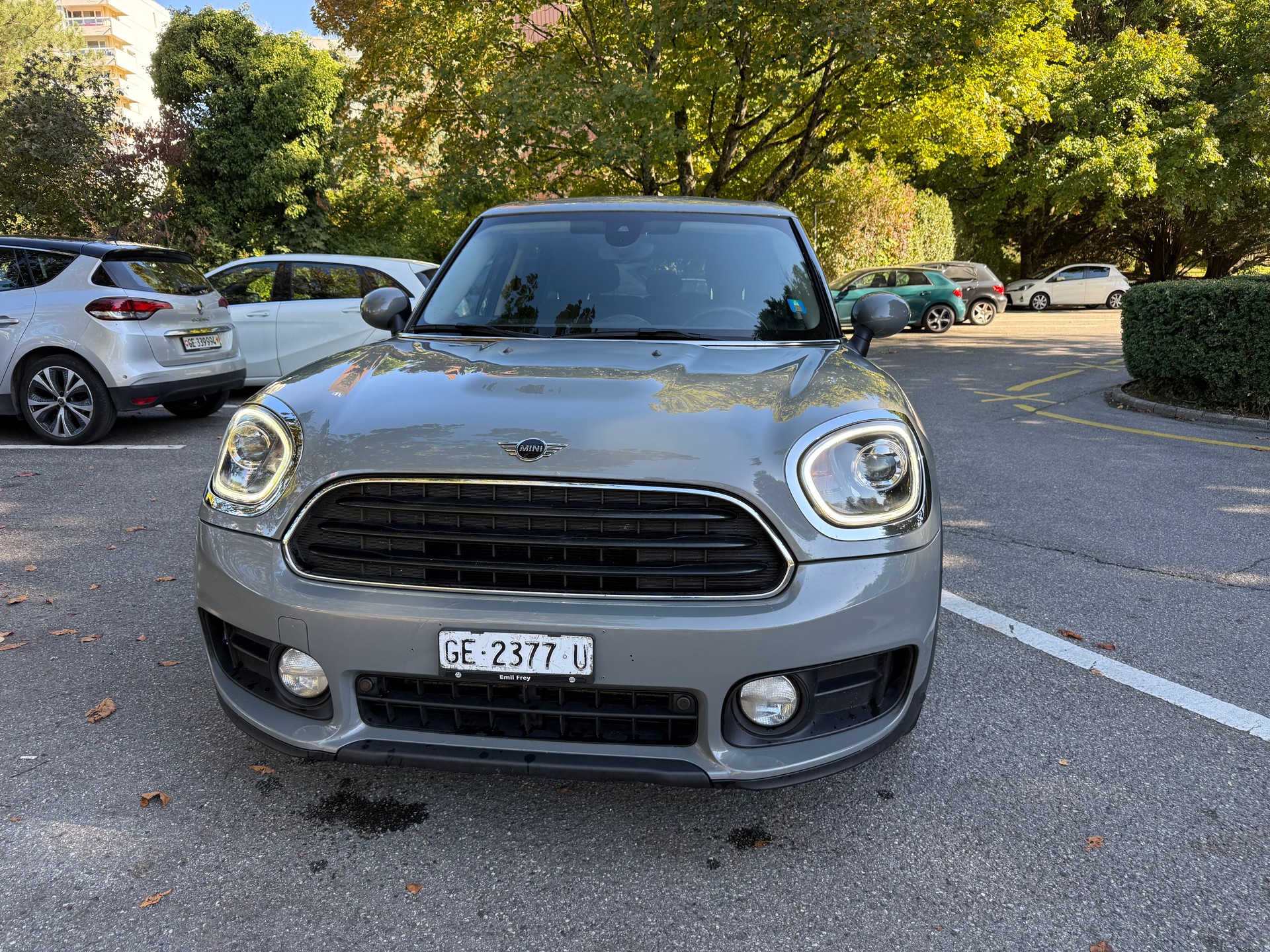 MINI Countryman Cooper D ALL4-image-0