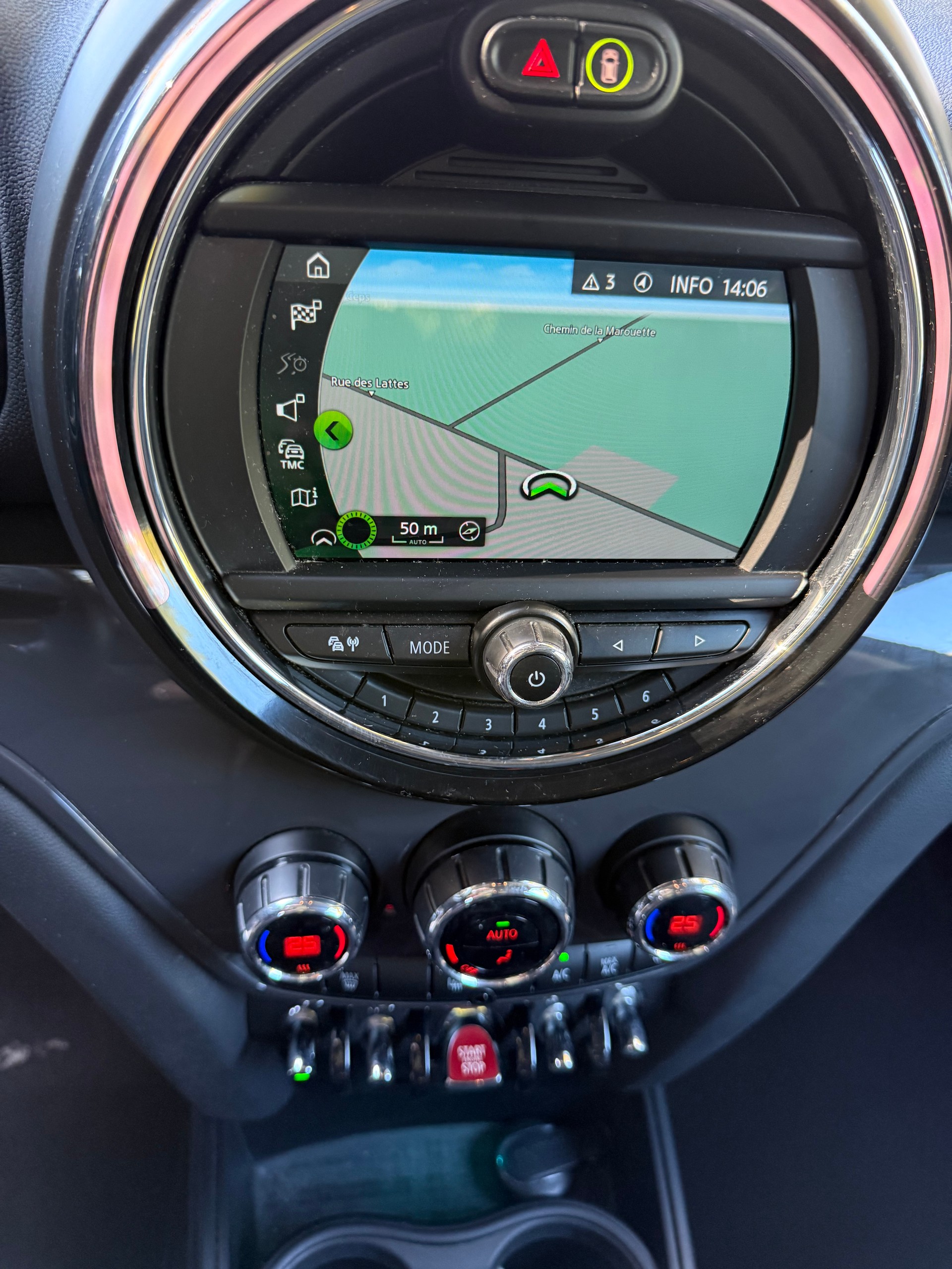 MINI Countryman Cooper D ALL4-image-11