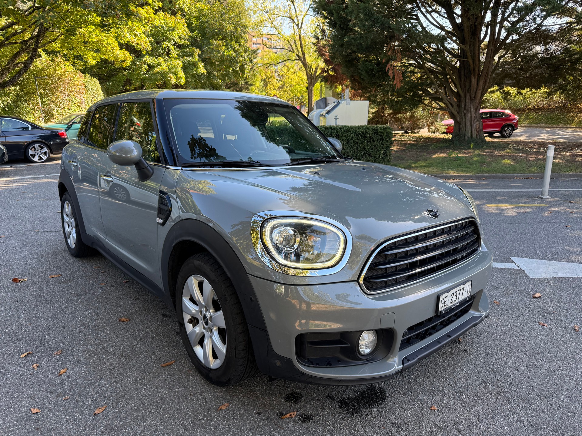 MINI Countryman Cooper D ALL4-image-1