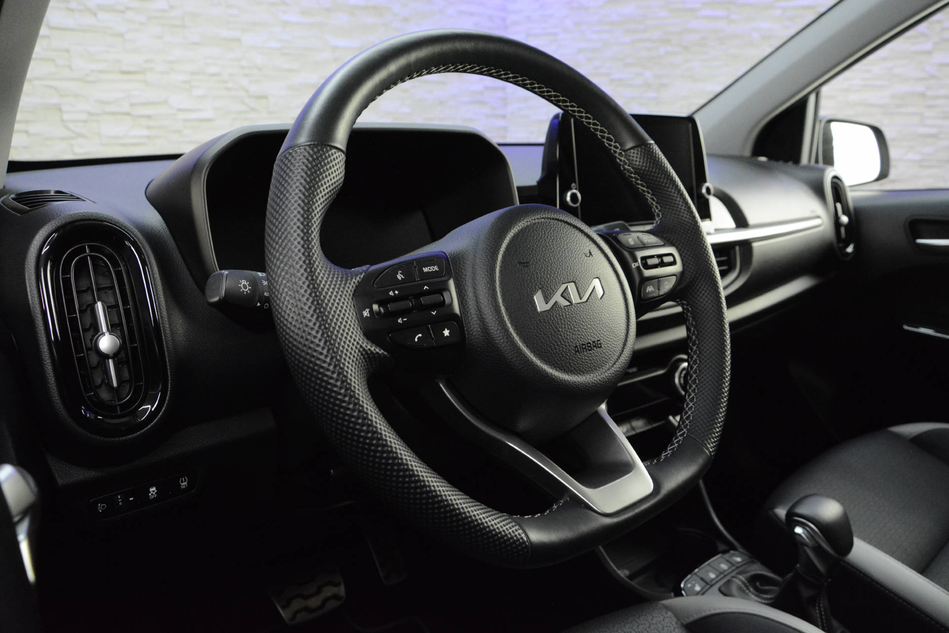 KIA Picanto 1.2 CVVT GT Line-image-10