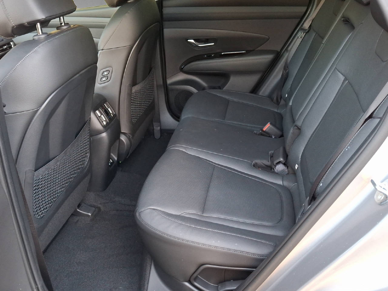 HYUNDAI Tucson 1.6 T-GDi PHEV Vertex S MY25-image-10