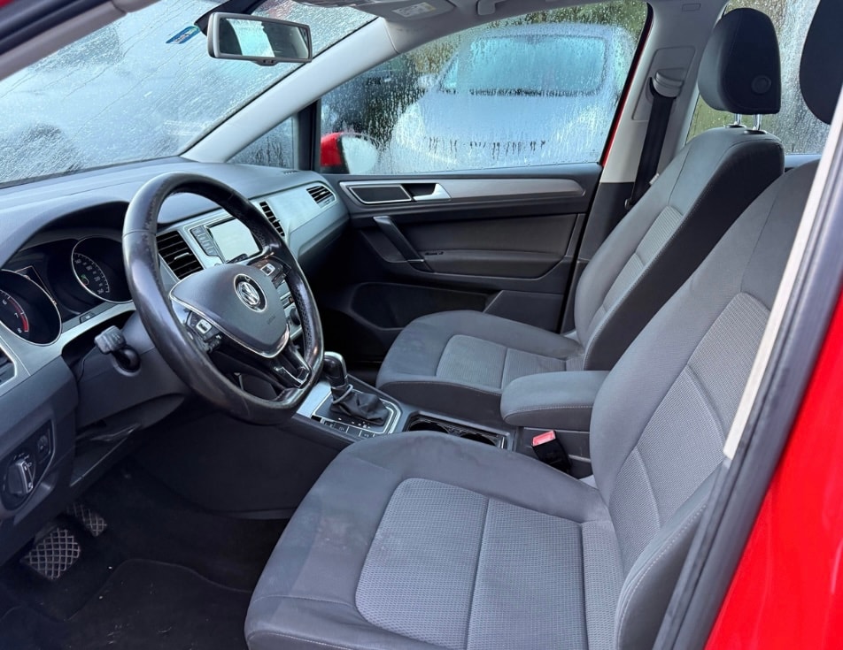 VW Golf Sportsvan 1.2 TSI Trendline DSG-image-5