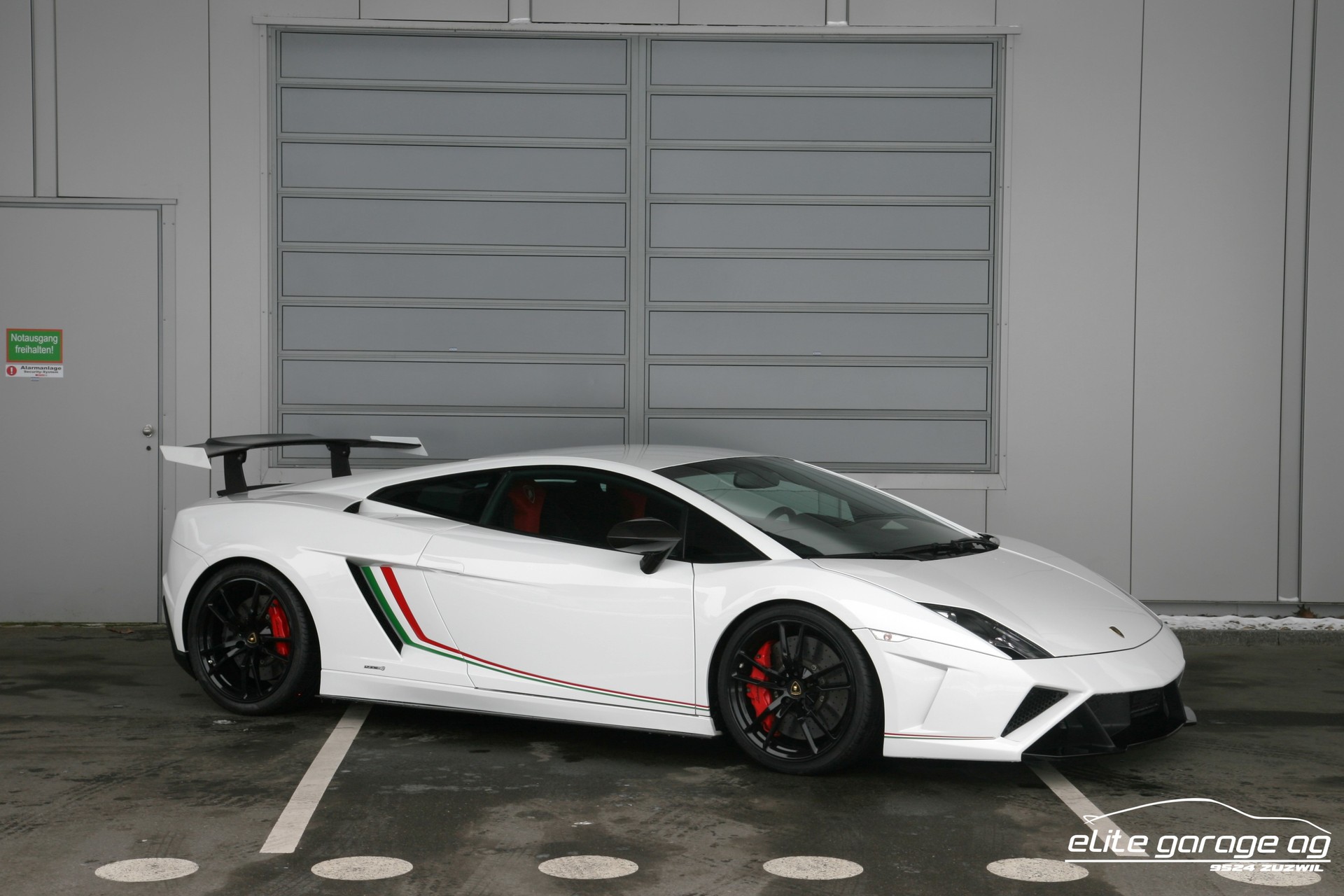 LAMBORGHINI Gallardo LP570-4 Coupé Squadra Corse-image-6