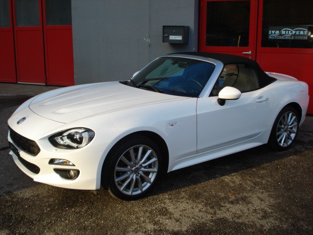 FIAT 124 Spider 1.4 TB Lusso Automatic-image-4
