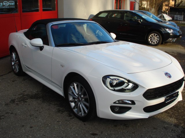 FIAT 124 Spider 1.4 TB Lusso Automatic-image-5