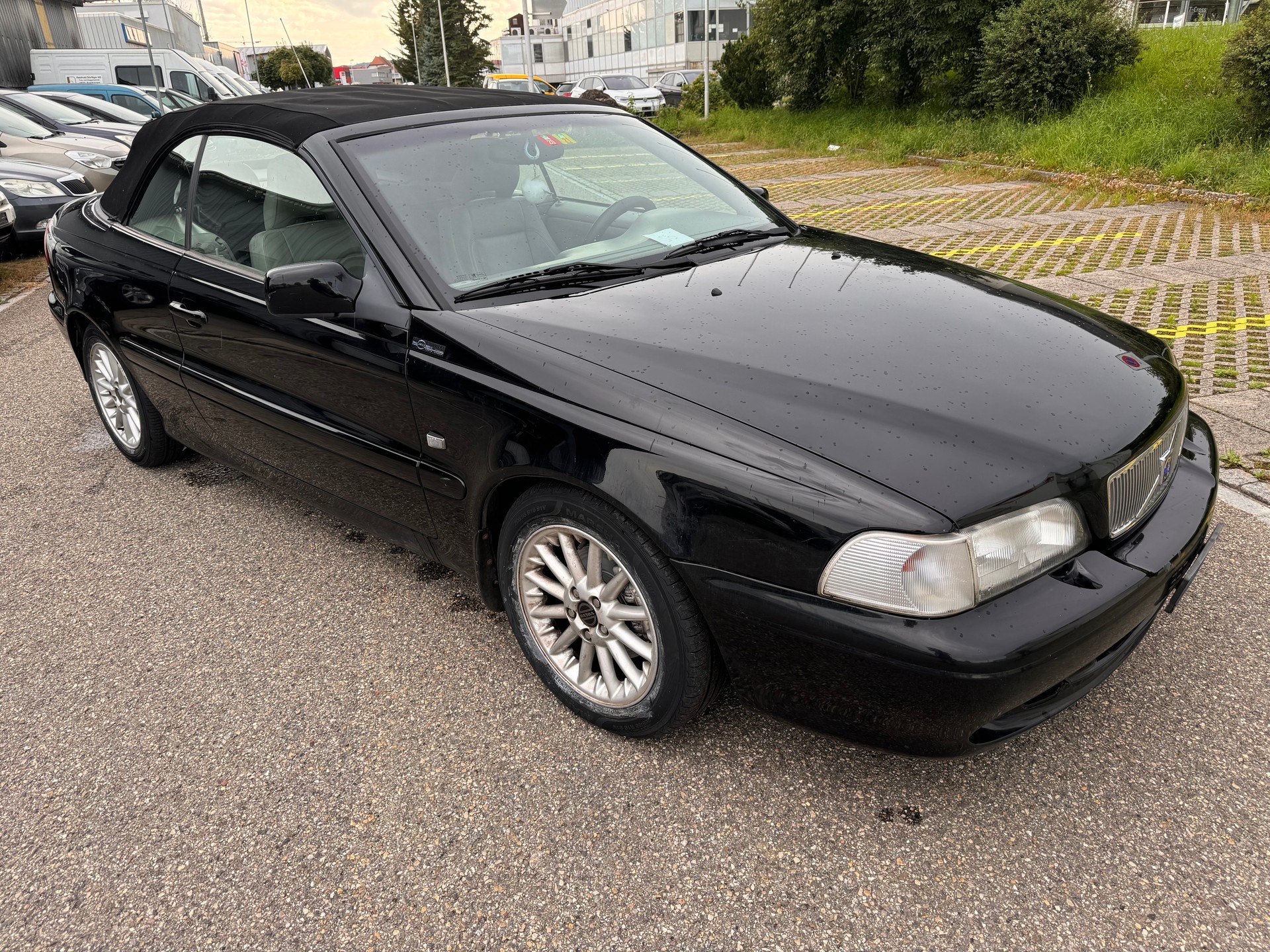 VOLVO C70 Cabriolet 2.0T-image-1