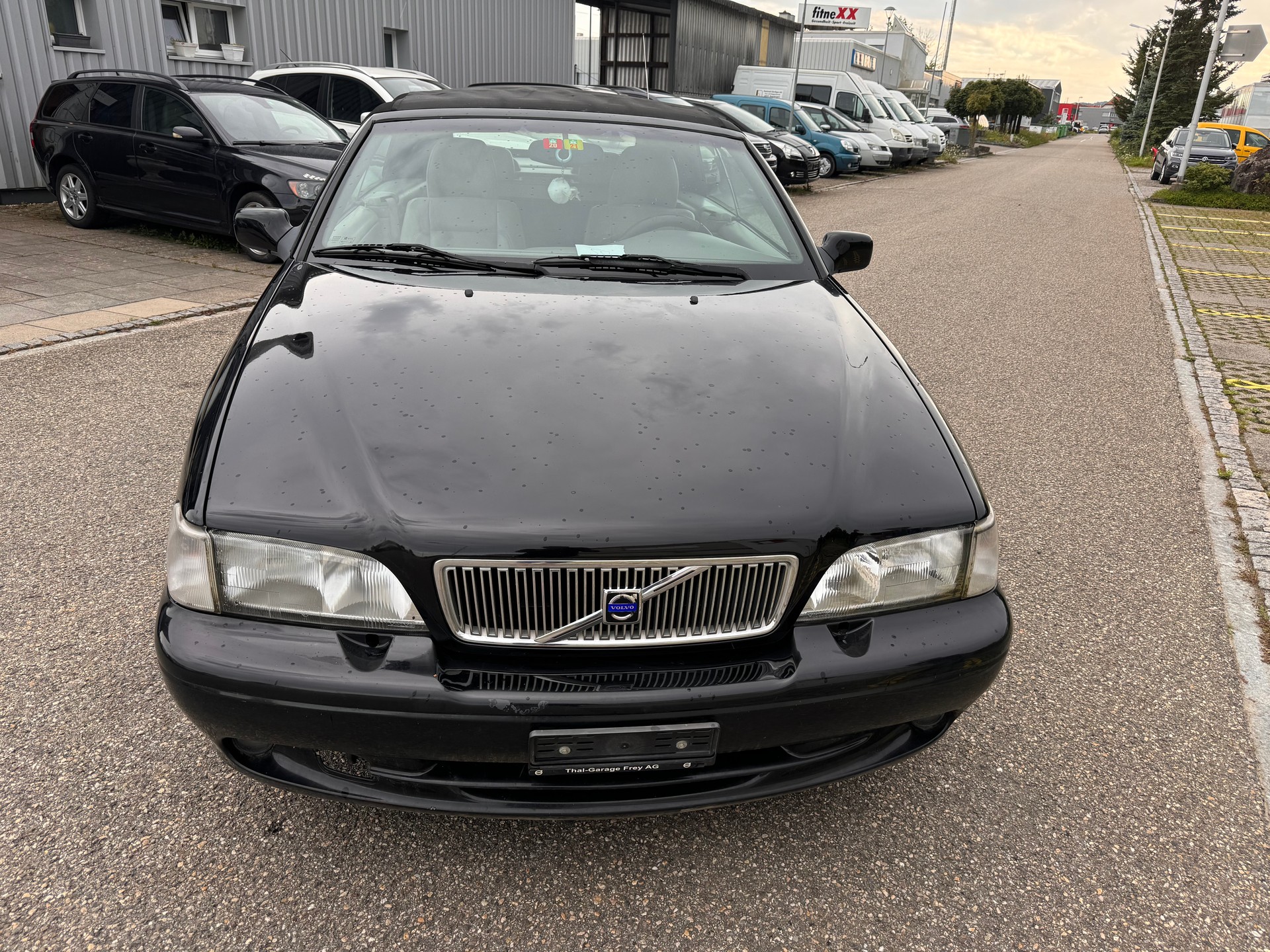 VOLVO C70 Cabriolet 2.0T-image-2