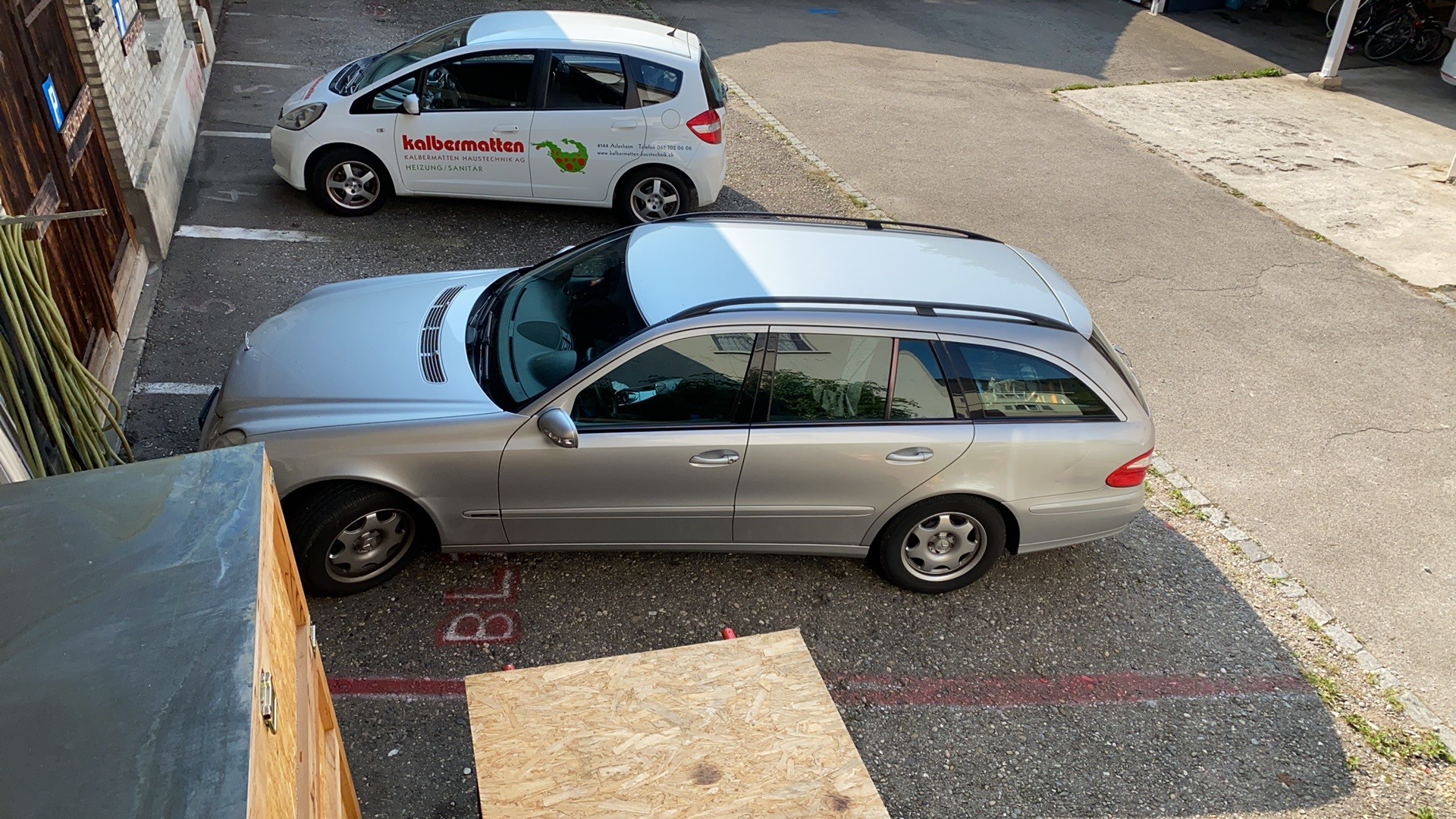 MERCEDES-BENZ E220 CDI-image-1