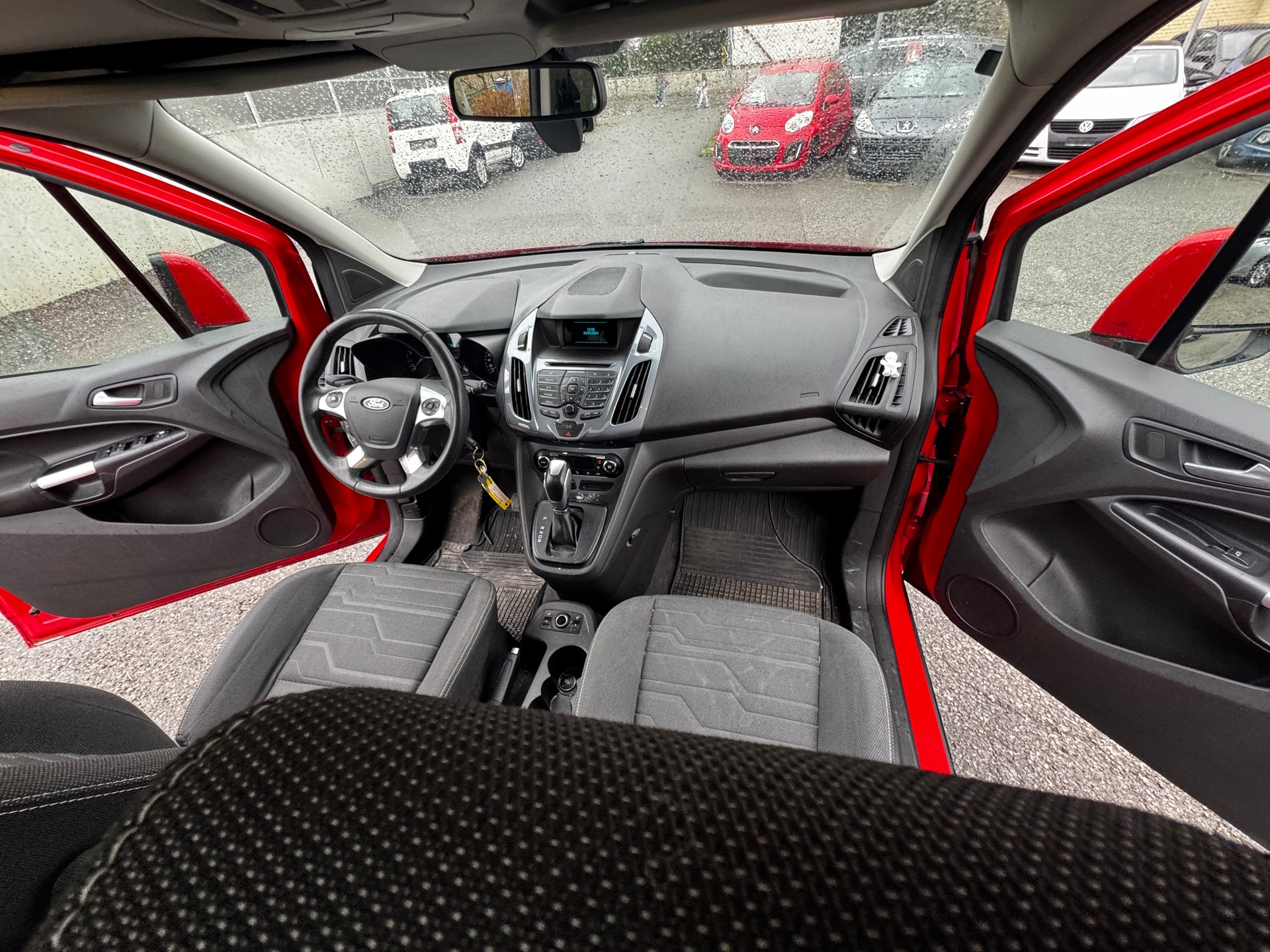 FORD Grand Tourneo Connect 1.6 SCTi Titanium Automatic-image-11