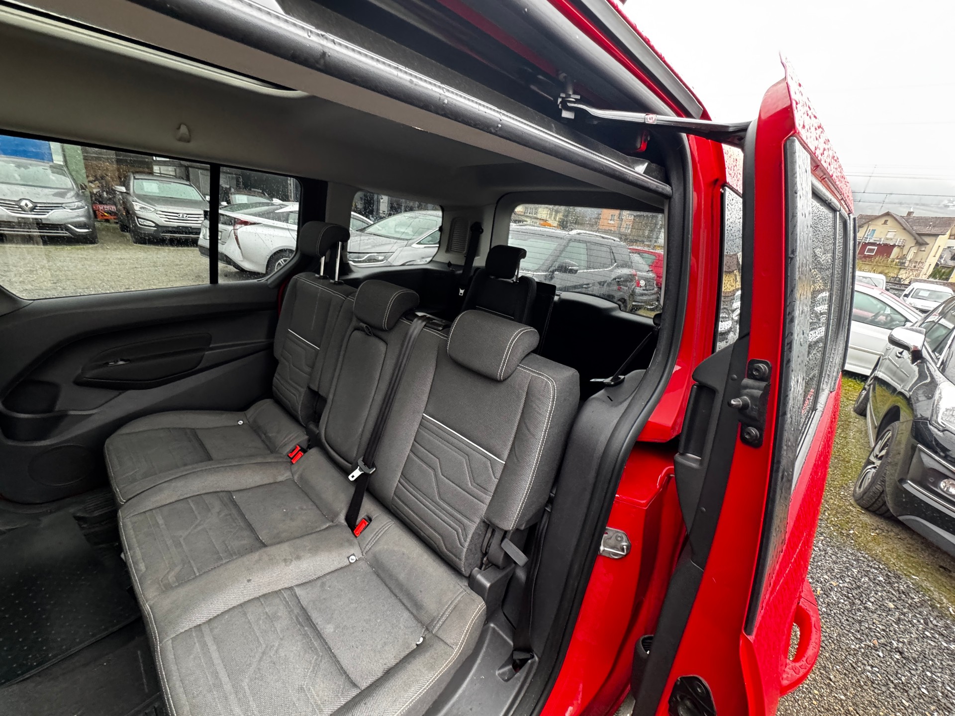 FORD Grand Tourneo Connect 1.6 SCTi Titanium Automatic-image-7