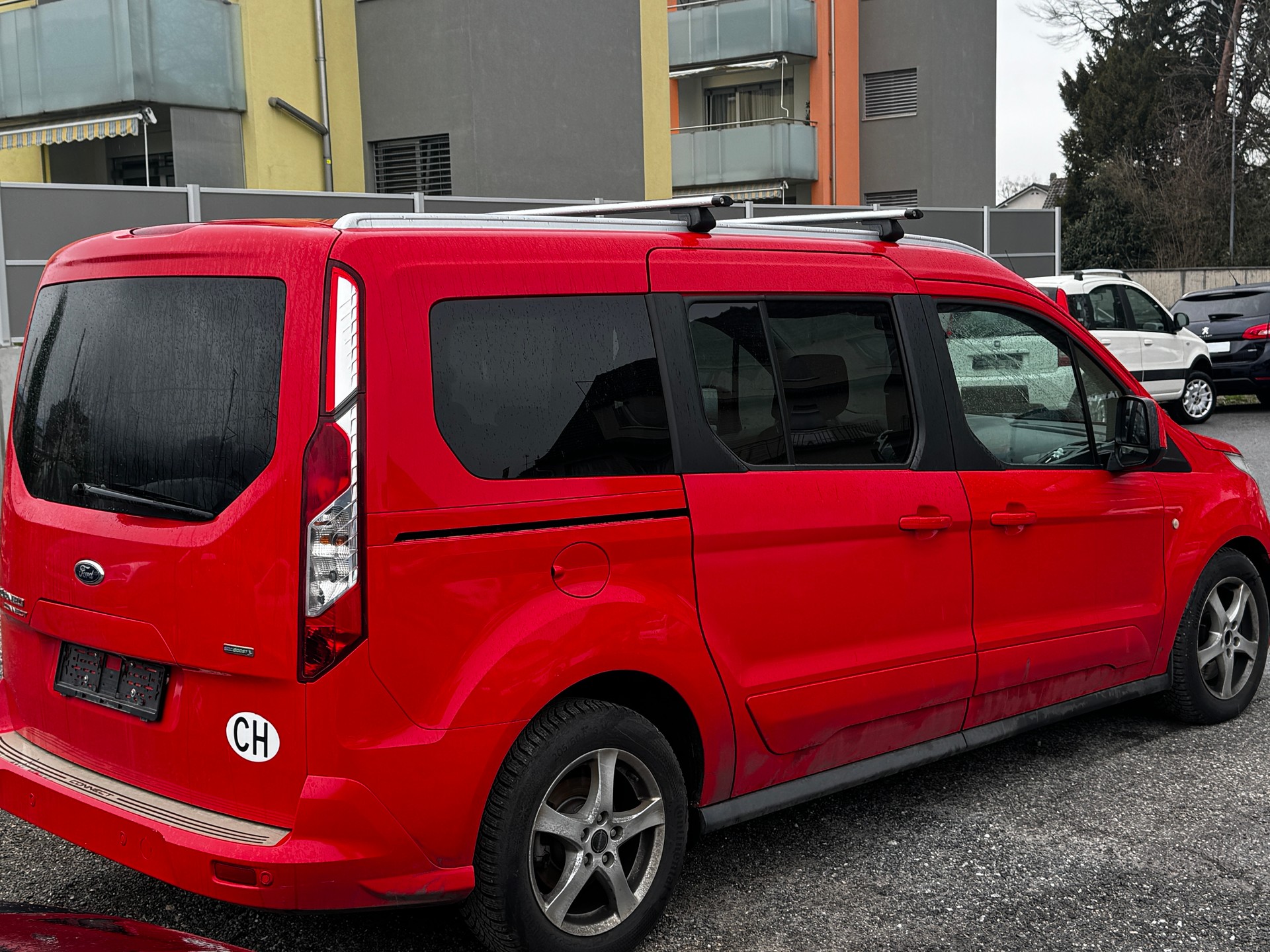 FORD Grand Tourneo Connect 1.6 SCTi Titanium Automatic-image-12