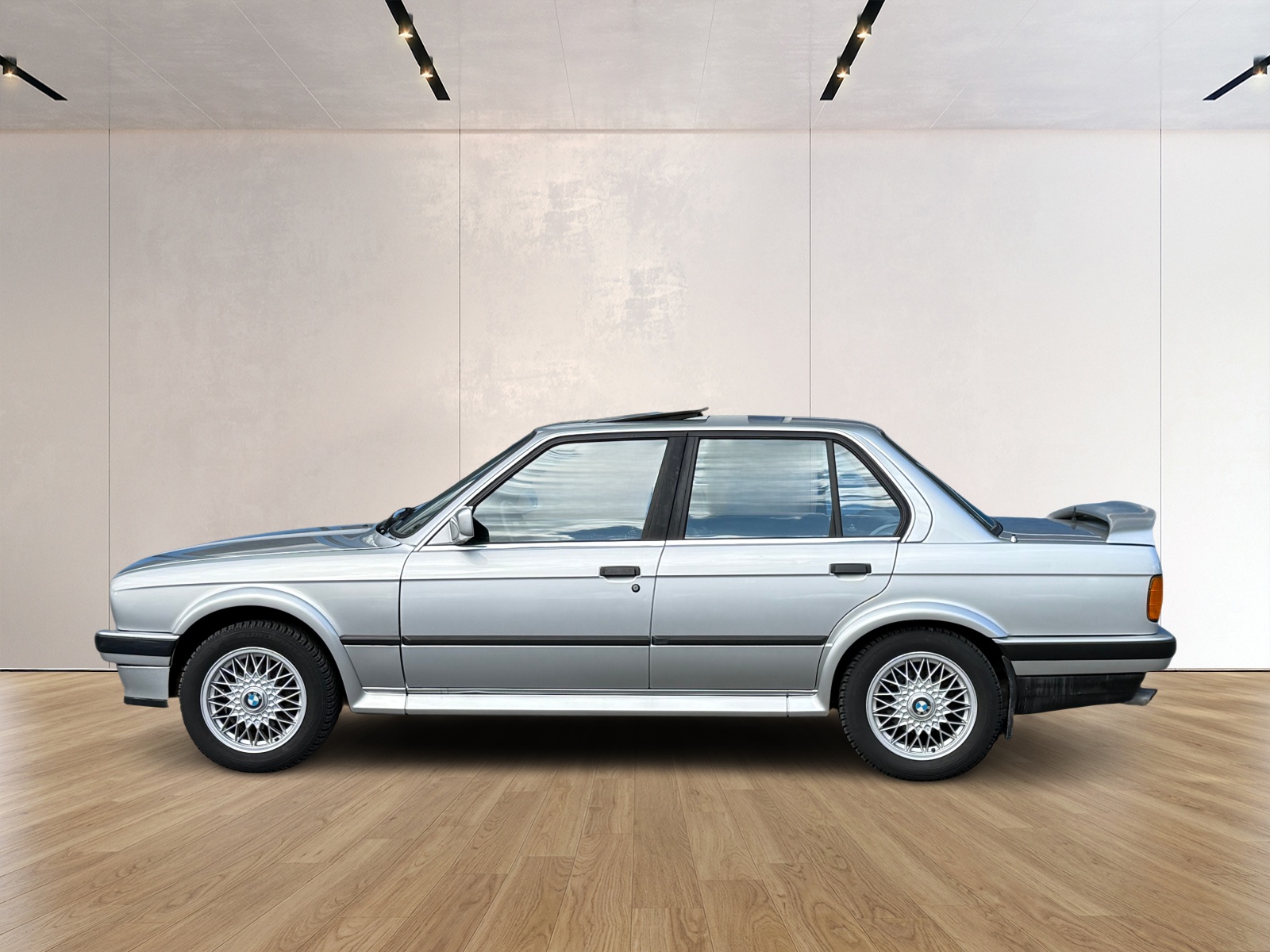 BMW 325iX-image-2