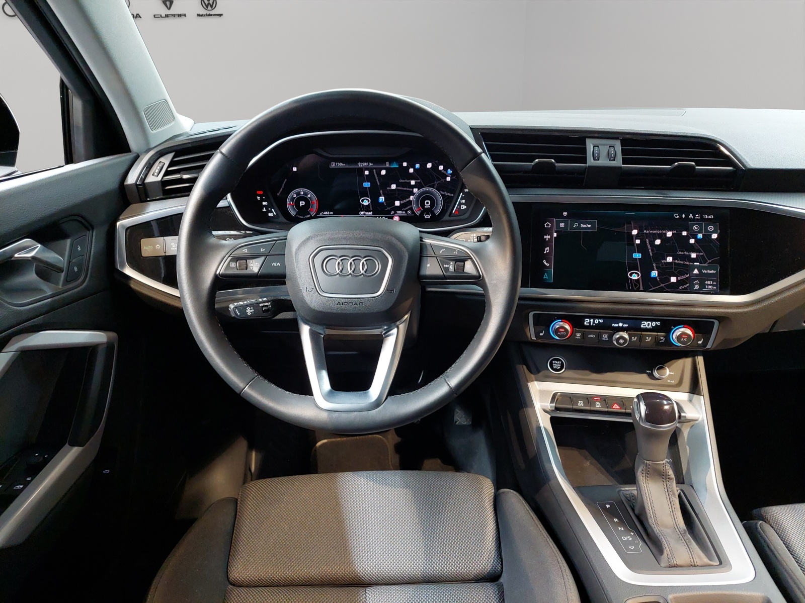 AUDI Q3 35 TDI S line quattro S-tronic-image-6