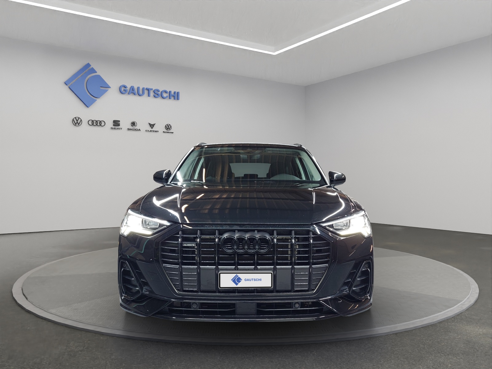 AUDI Q3 35 TDI S line quattro S-tronic-image-4