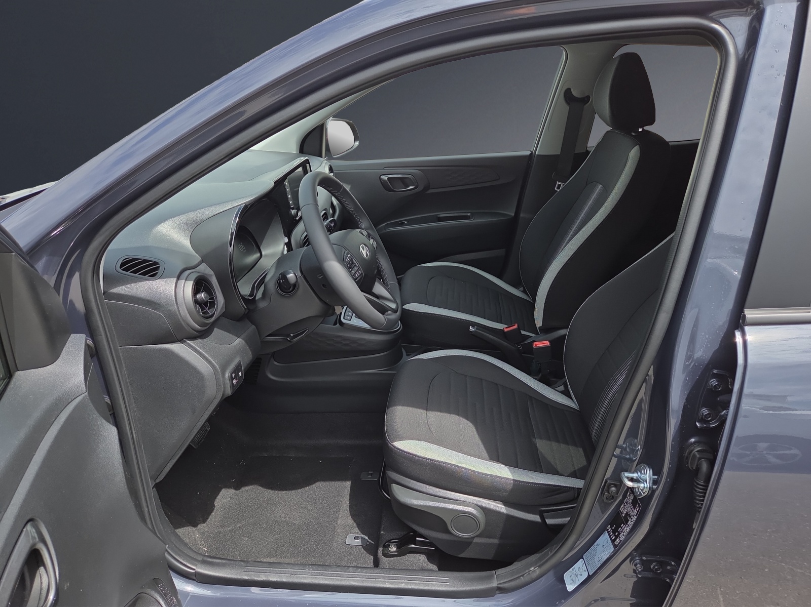 Image HYUNDAI I10 i10 1.2 Amplia Aut.