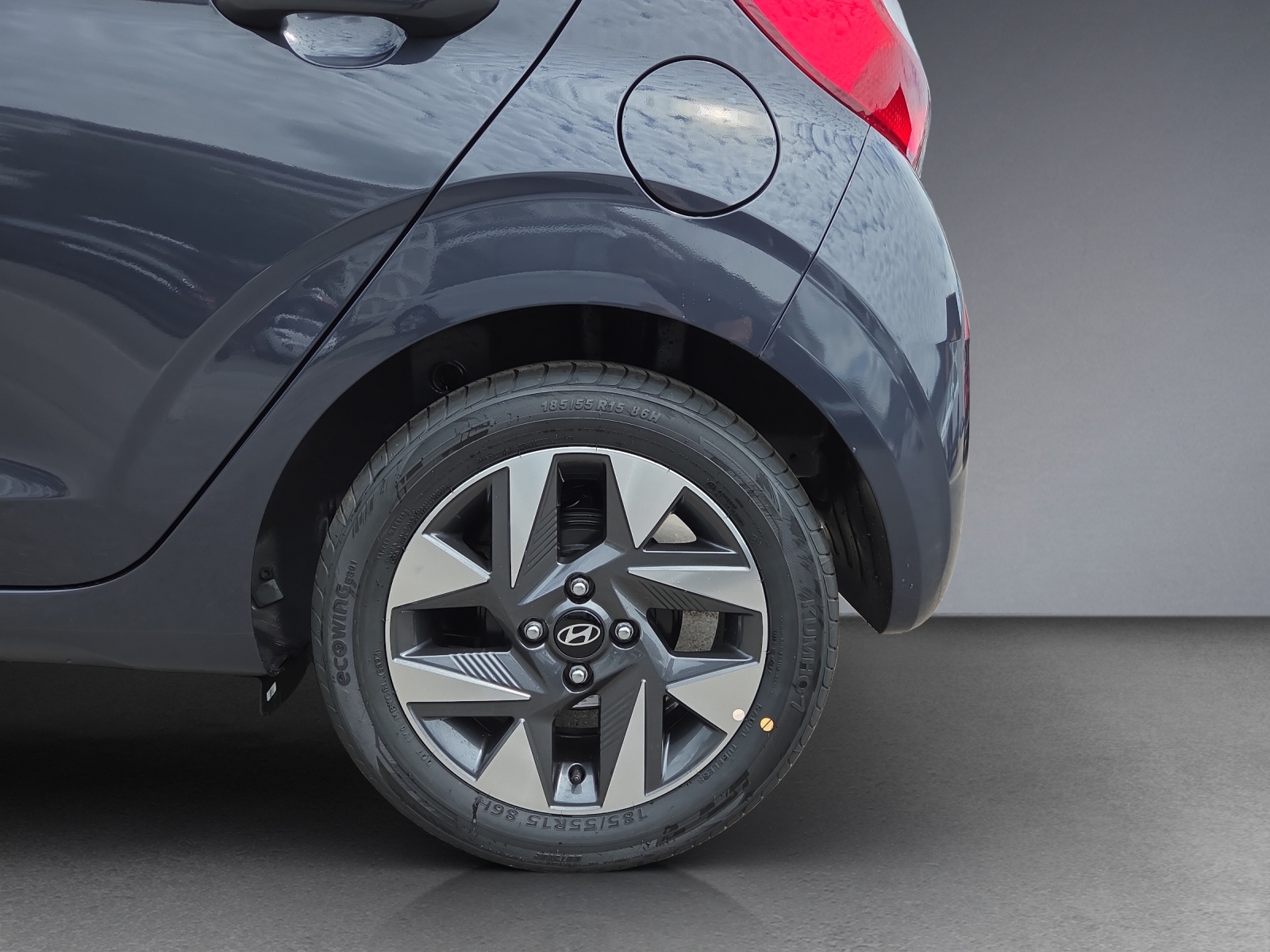 Image HYUNDAI I10 i10 1.2 Amplia Aut.