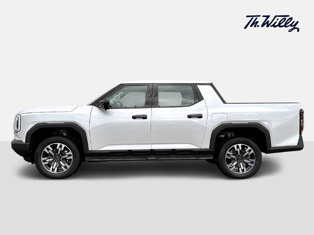 MAXUS eTerron 9 E-Motor 102kWh Luxury-image-1